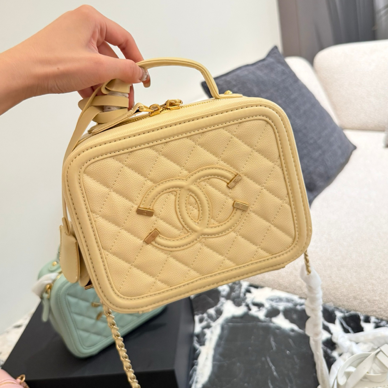 oCHANELo Bags Click to view more images