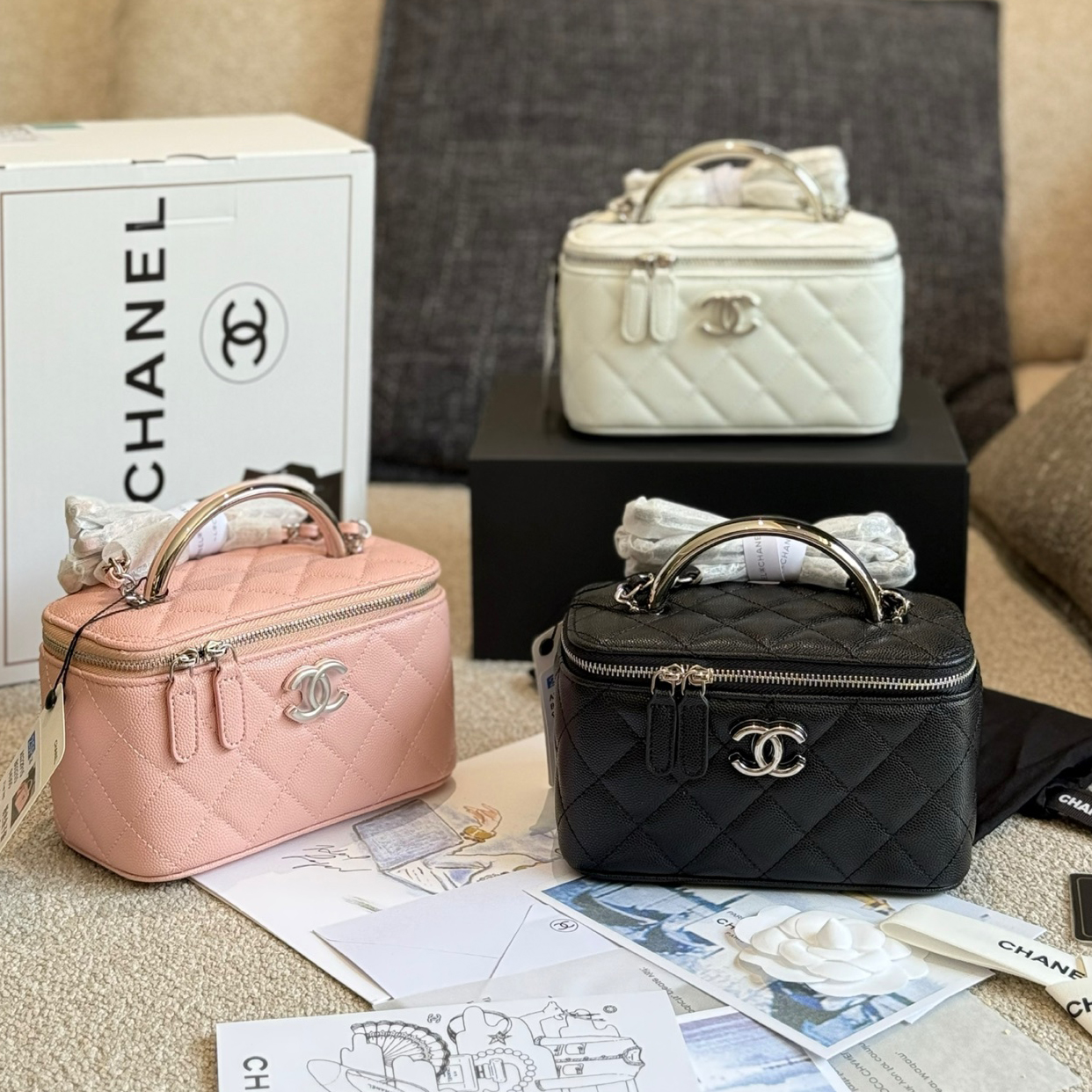 oCHANELo Bags Click to view more images