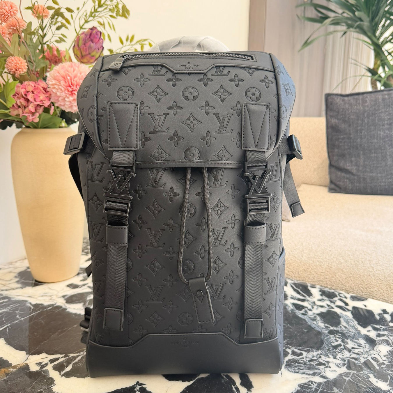 oLVo Bags Click to view more images