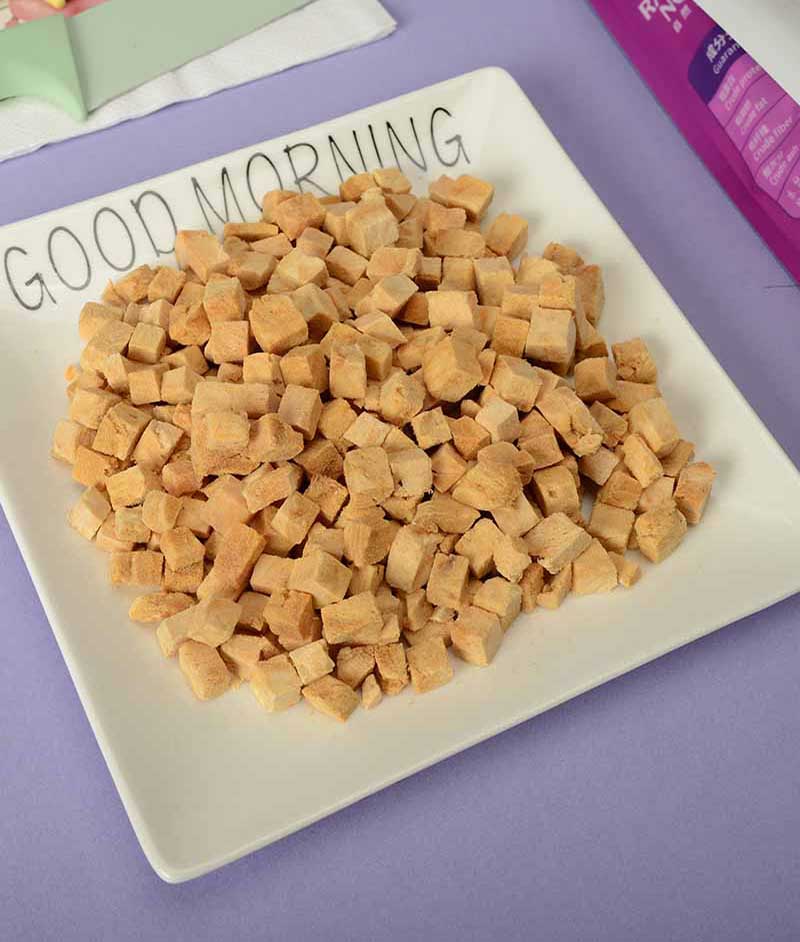 Pure Freeze-Dried Salmon Cubes - 100g