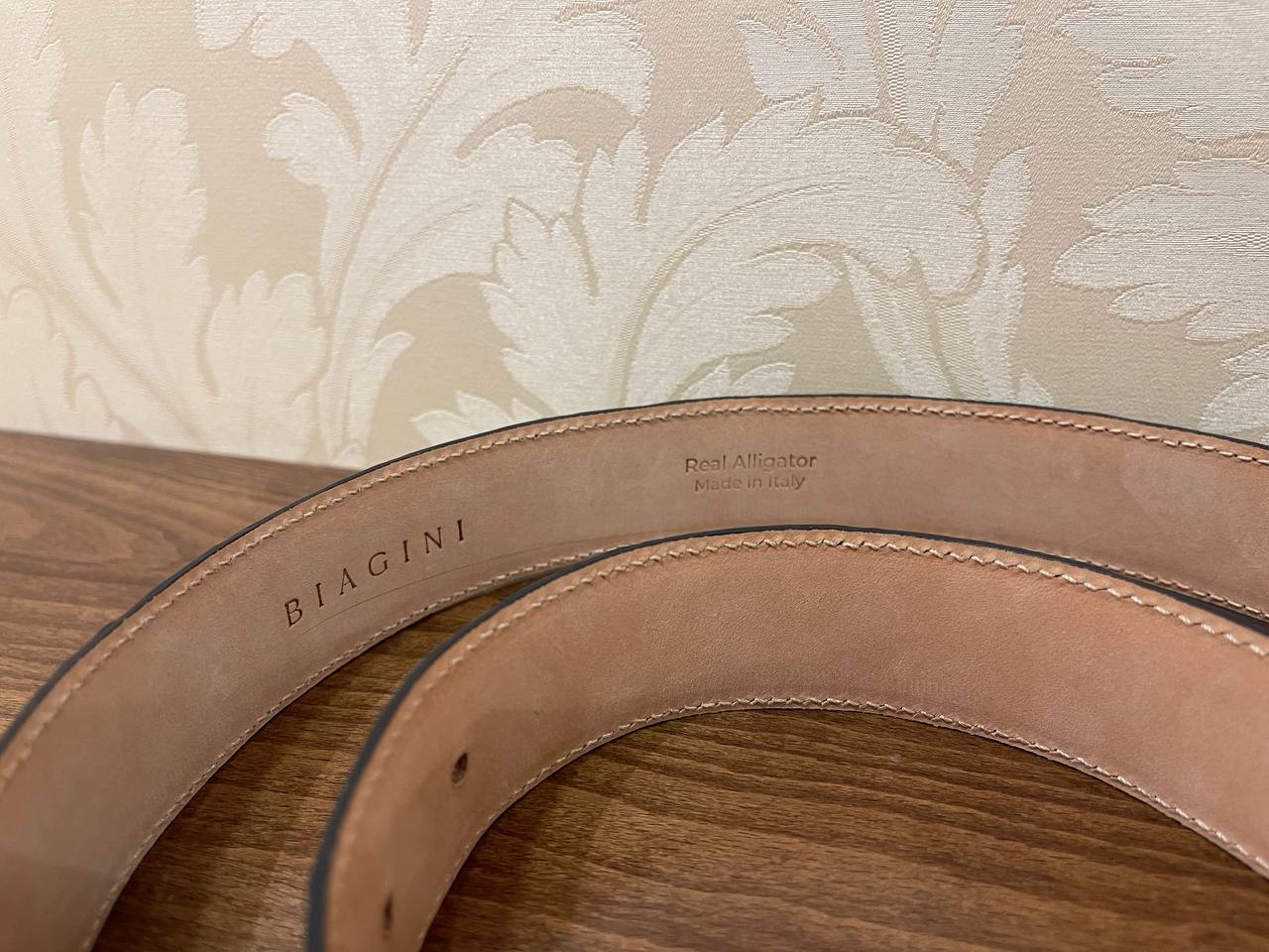 КОЛАН ОТ АЛИГАТОР