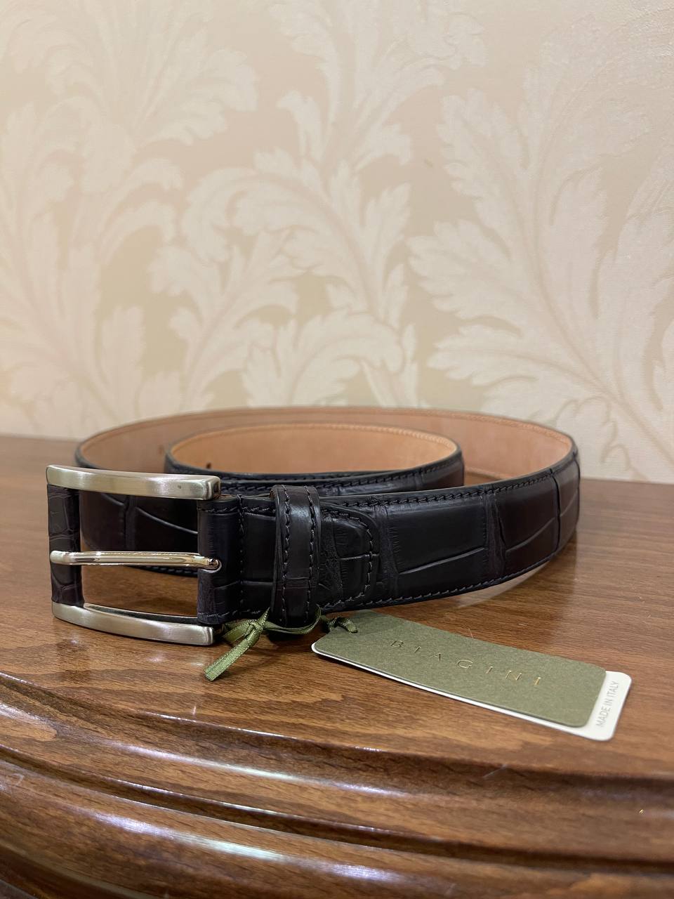 КОЛАН ОТ АЛИГАТОР