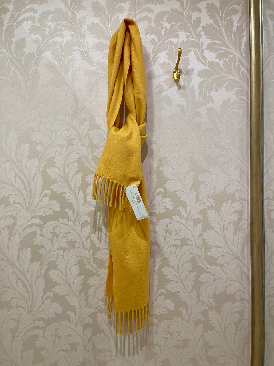 КАШМИРЕН ШАЛ