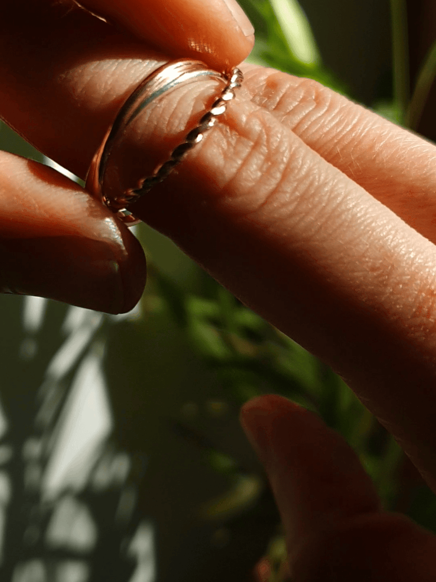 Persipynęs žiedas | Interlocked Ring