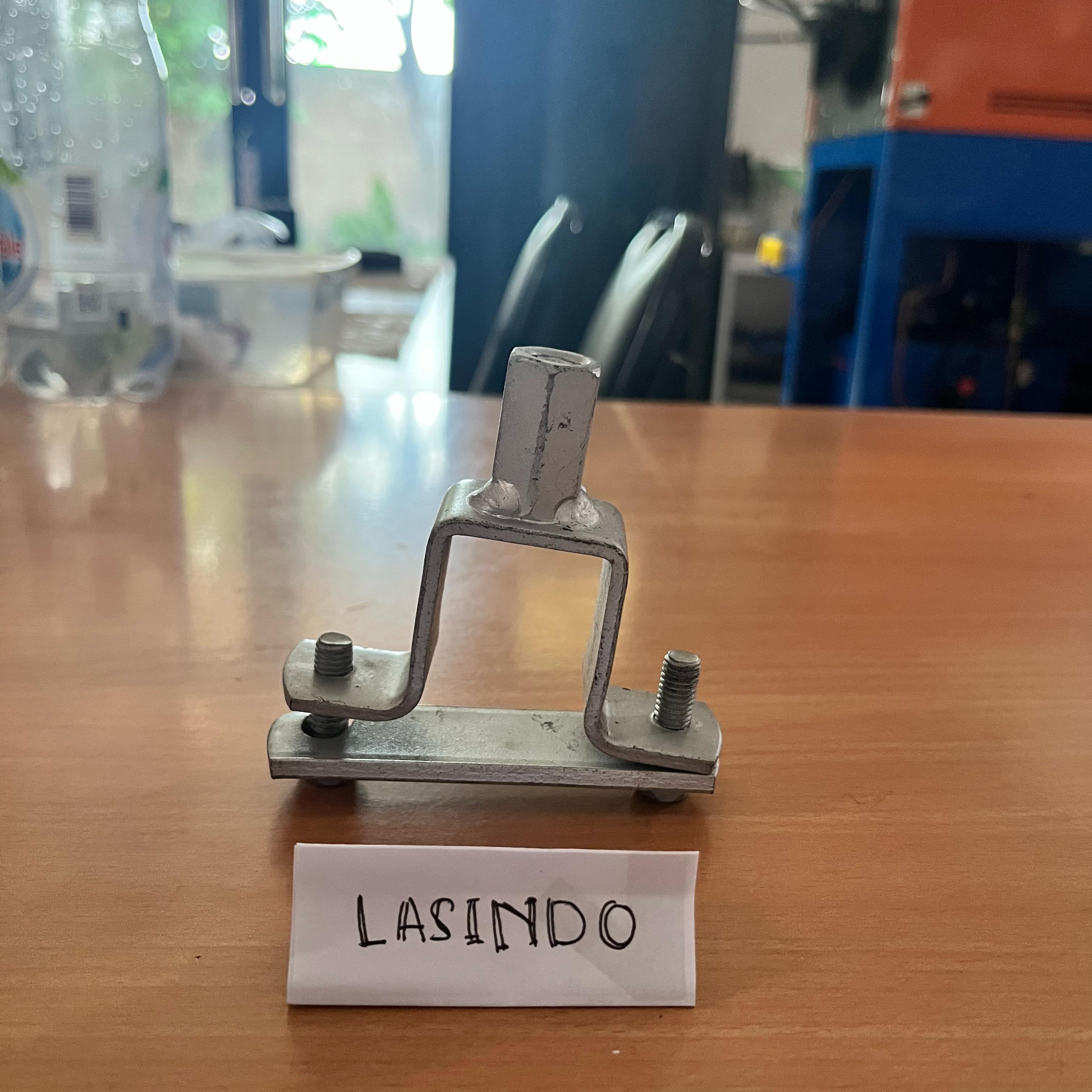 Clamp Hollo 30 x 30 + Mur 