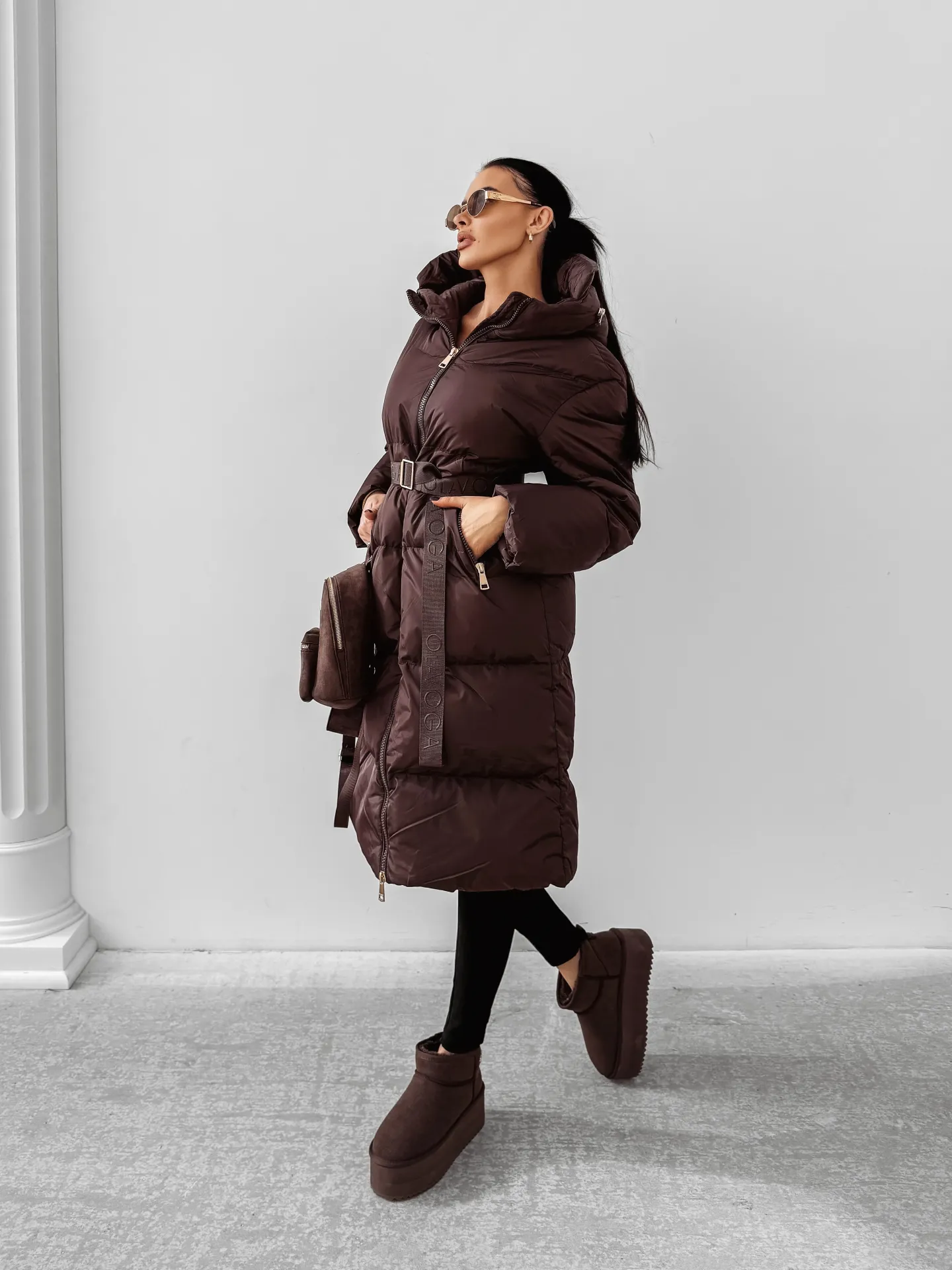 Sieviešu maxi pikotais mētelis