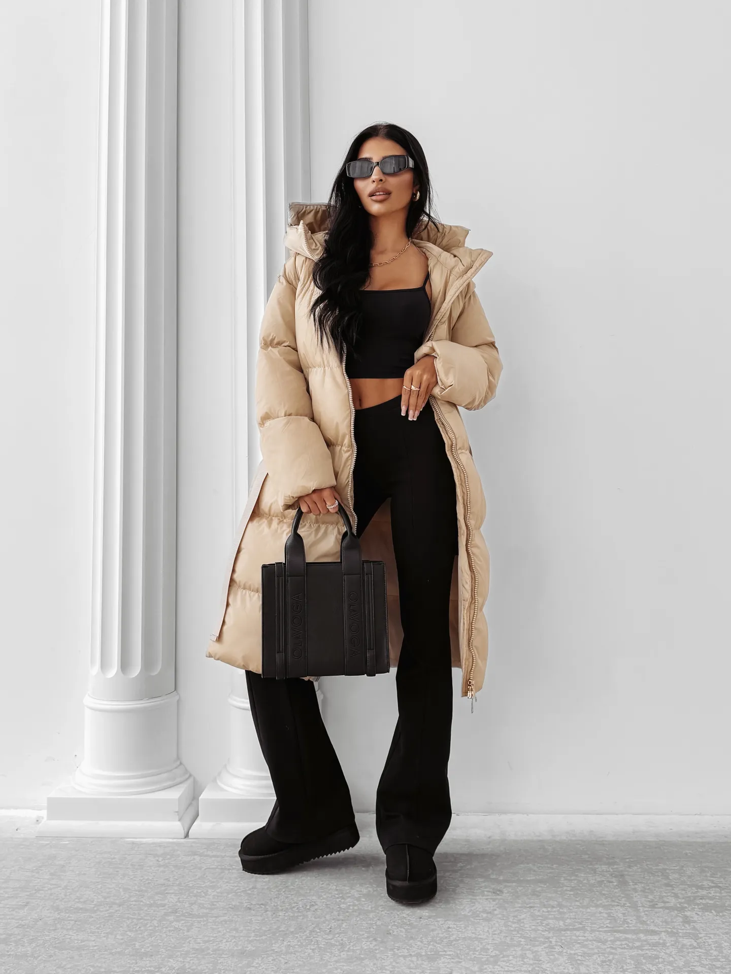 Sieviešu maxi pikotais mētelis