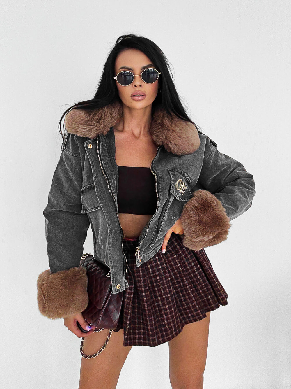 Sieviešu jaka tumši pelēka