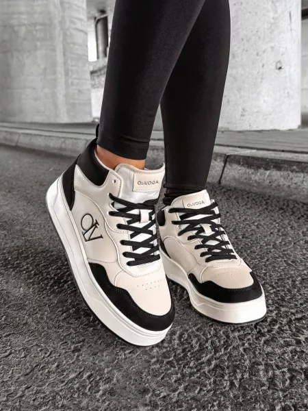 Sieviešu sporta apavi