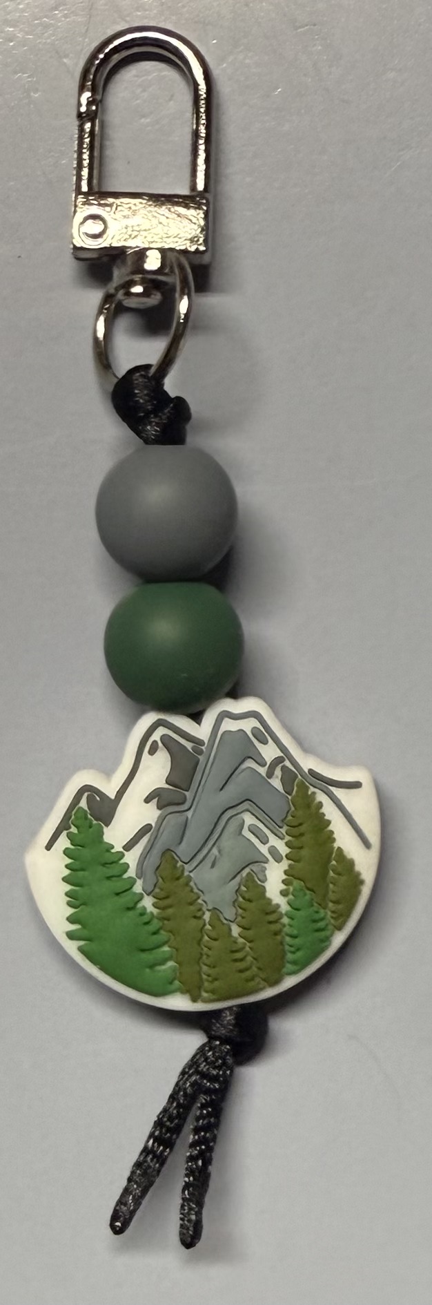 Mountain Adventure Zipper Pull