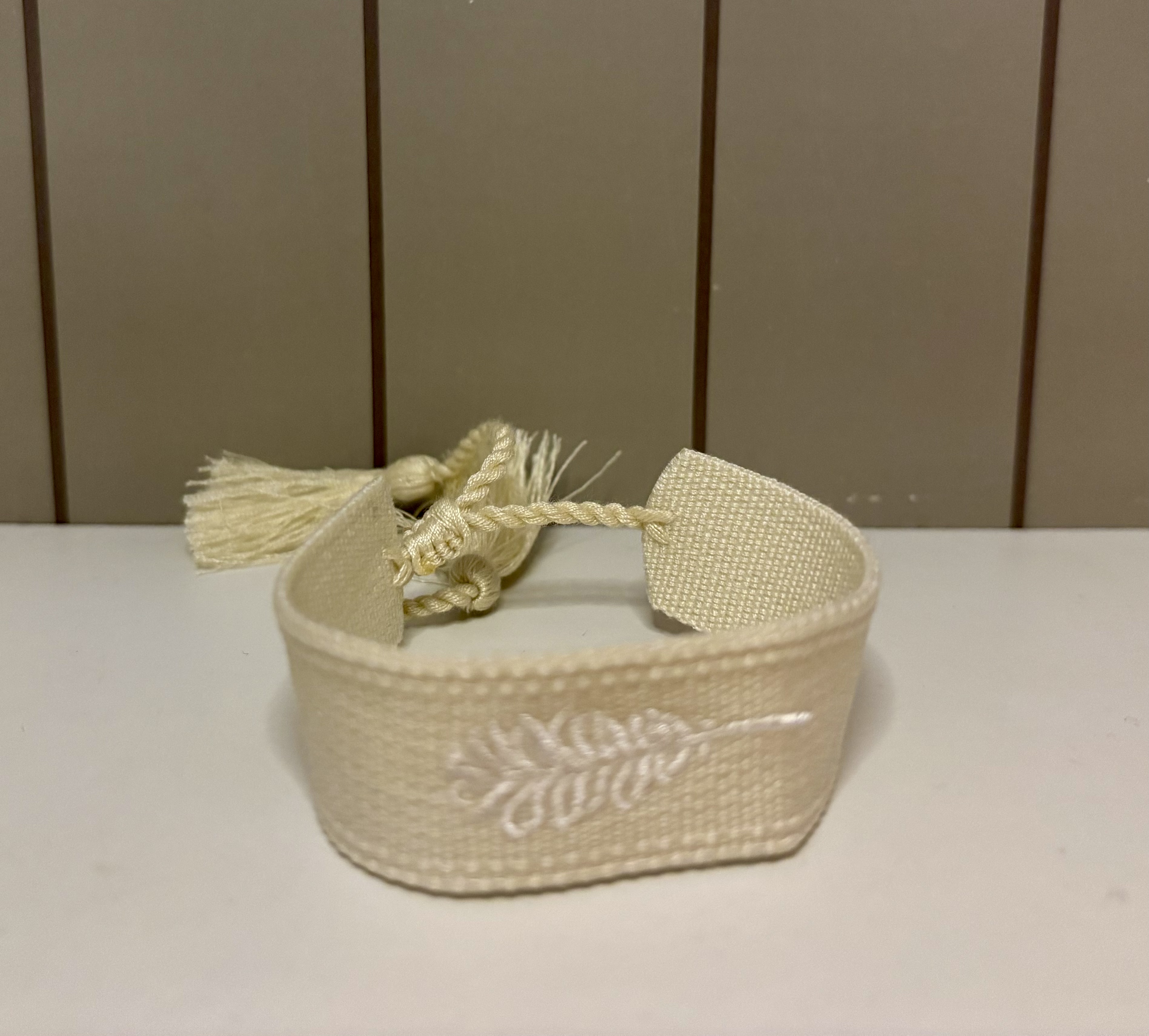 Bracelet brodé feuille Jane