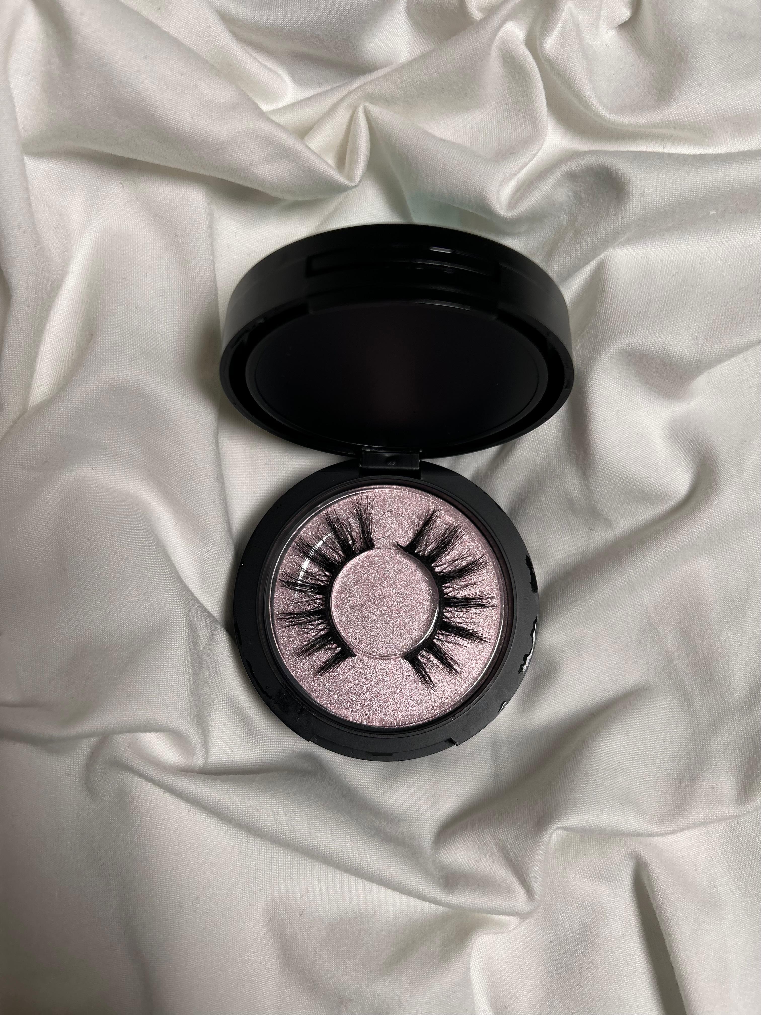 🖤 Boîte Black mixte – “Midnight Allure”