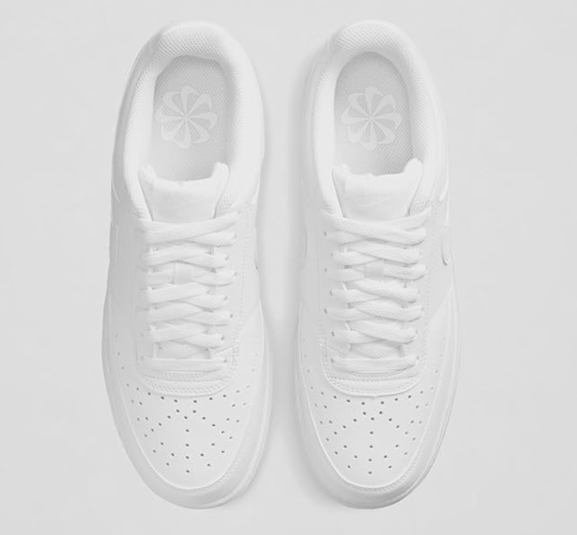 Zapatilla deportiva blanca Nike