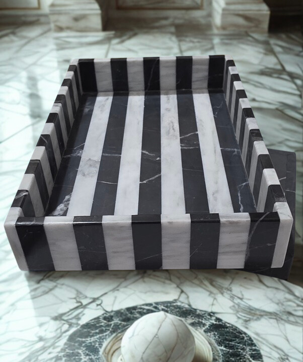 Bandeja de mármol rayado