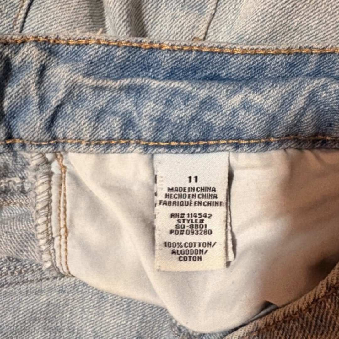 Distressed Y2K Cut Off Jean Shorts