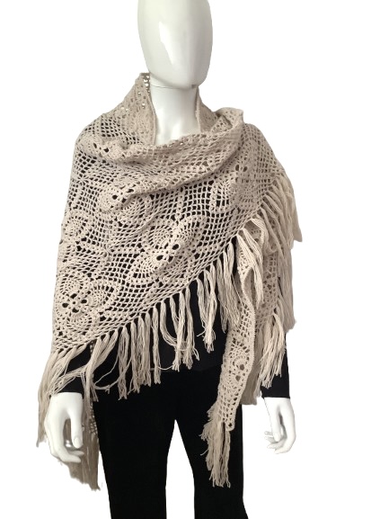 Châle en point d’ananas beige clair