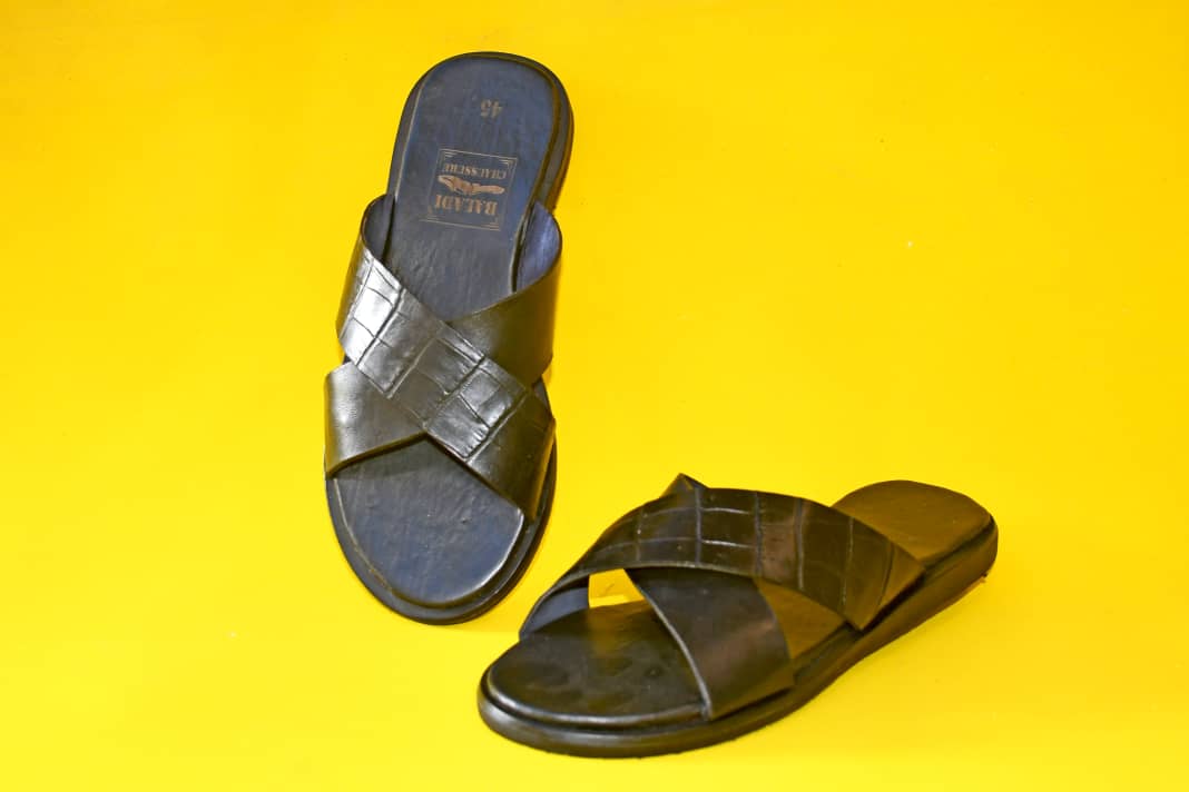 Sandales en cuir noir