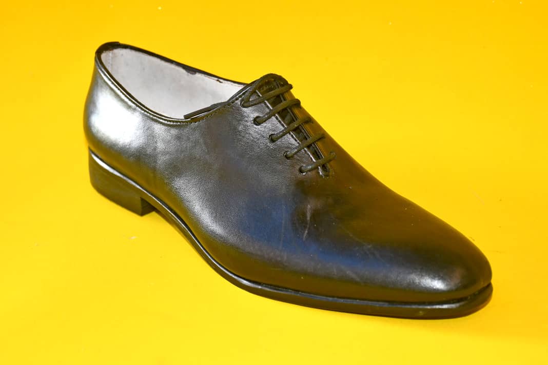 Chaussure habillée en cuir noir