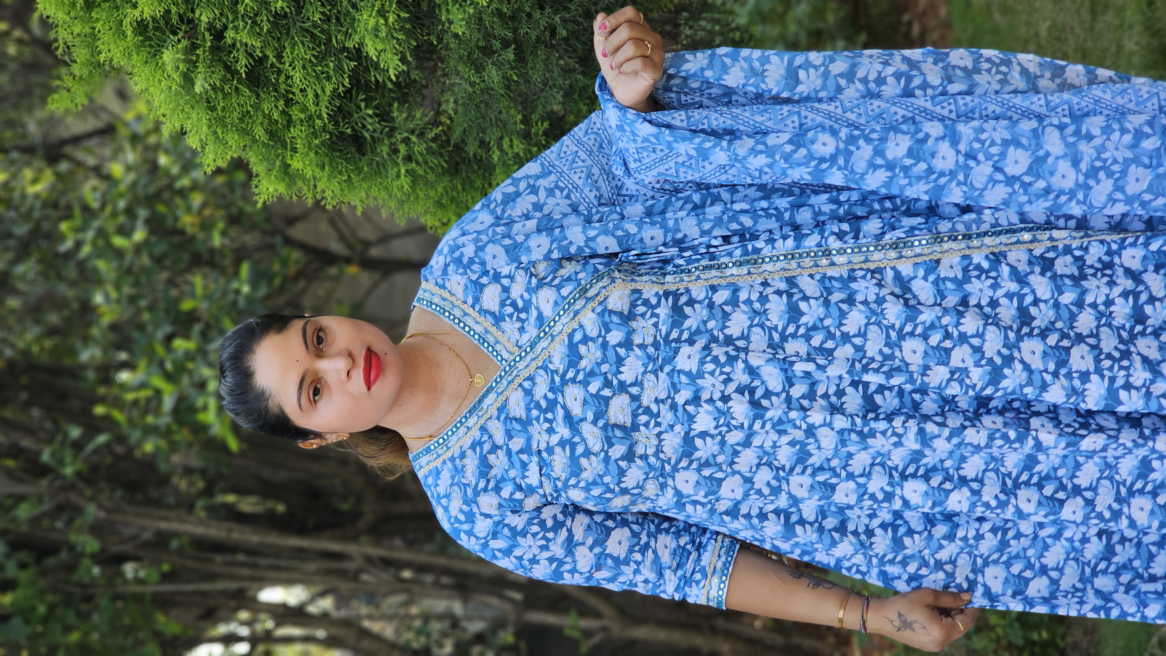 Blue Floral Printed  Mal Cotton Kurtaset