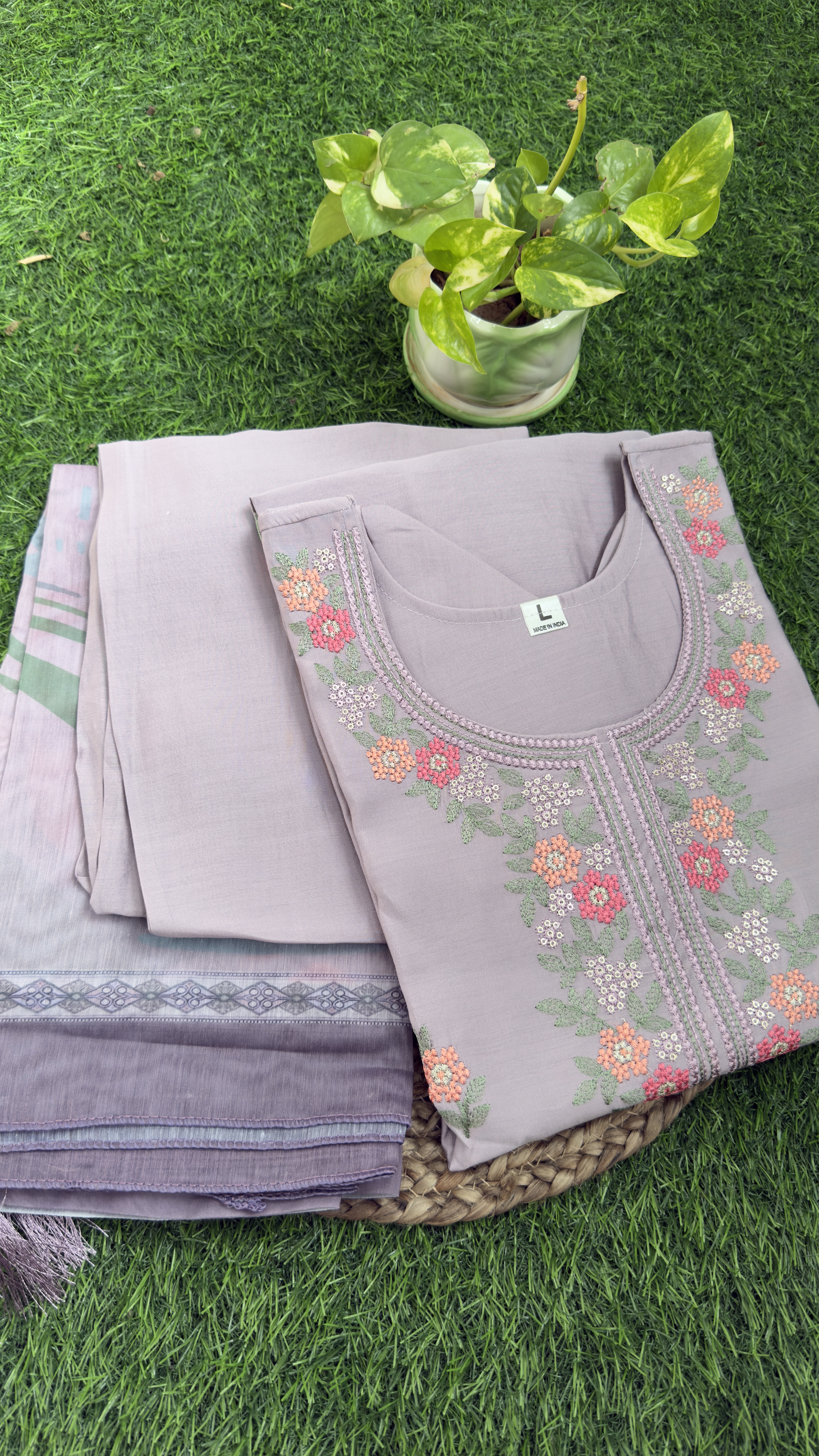 Elegant Pastel lite lavander