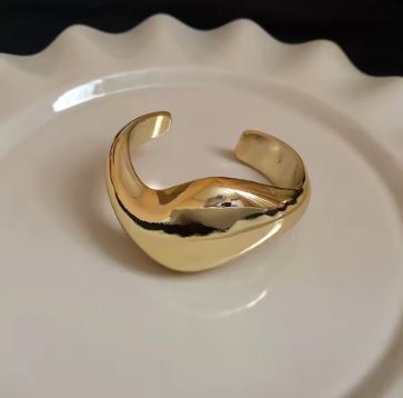 Irregular Geometric Twisted Open Bangles for Women European and American Personalized Bracelet Exaggerated Temperament Jewelry