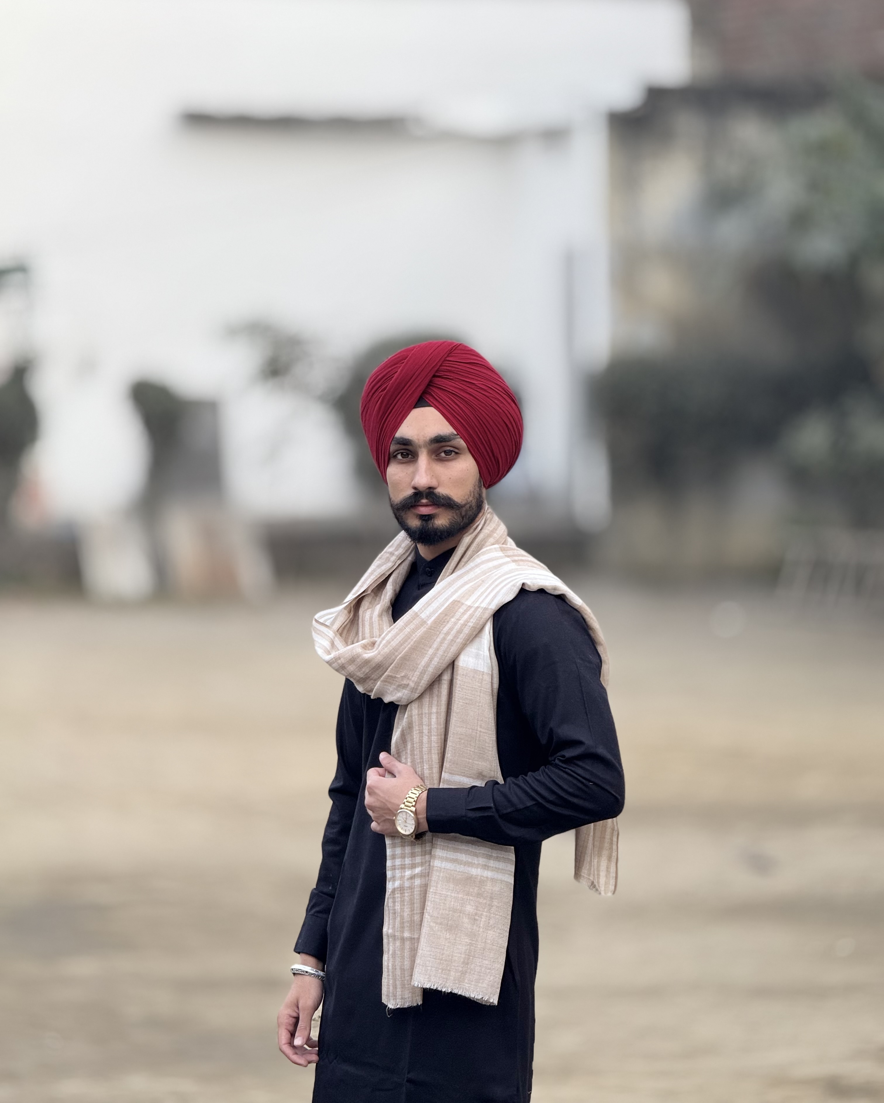 Elegant Beige Checkered Weave Unisex Stole