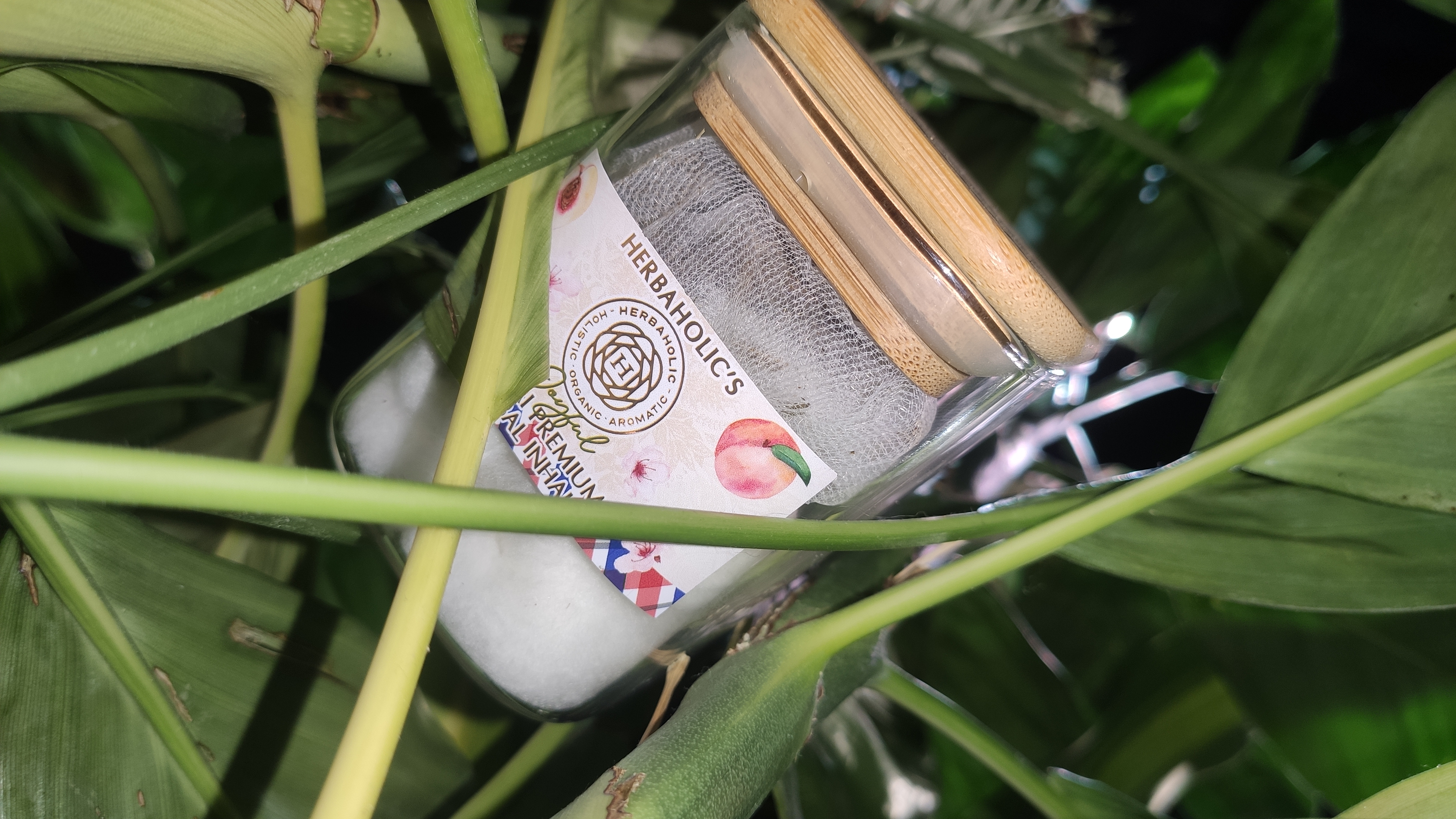 Yadombro Royal Botanica Sakura & Wild Peach