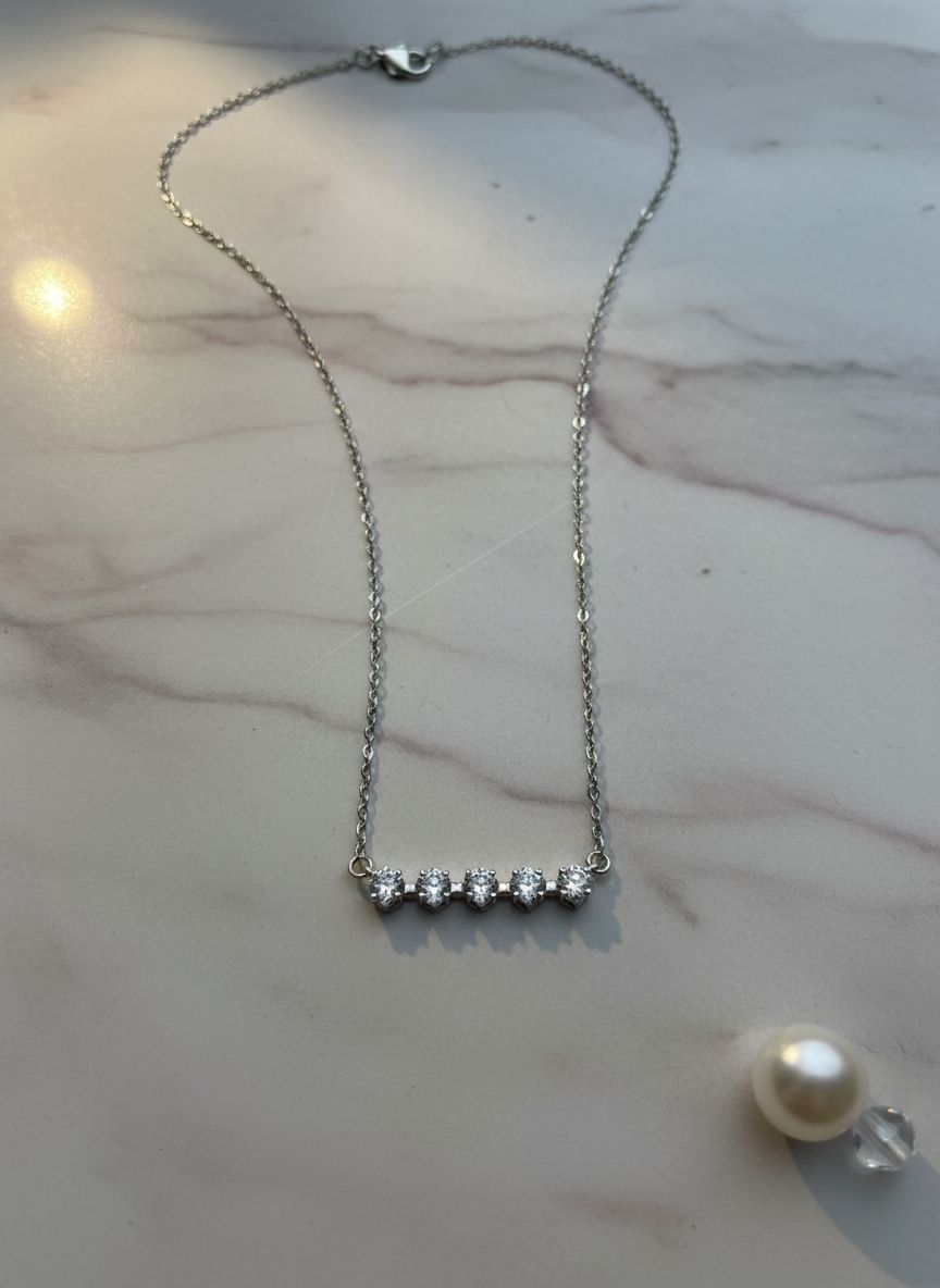 Elegant Silver Necklace with princess