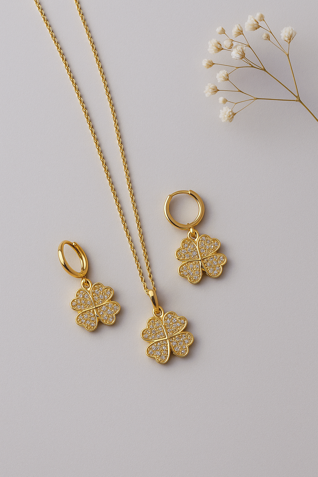 Gold Four-Leaf Clover Jewelry Set