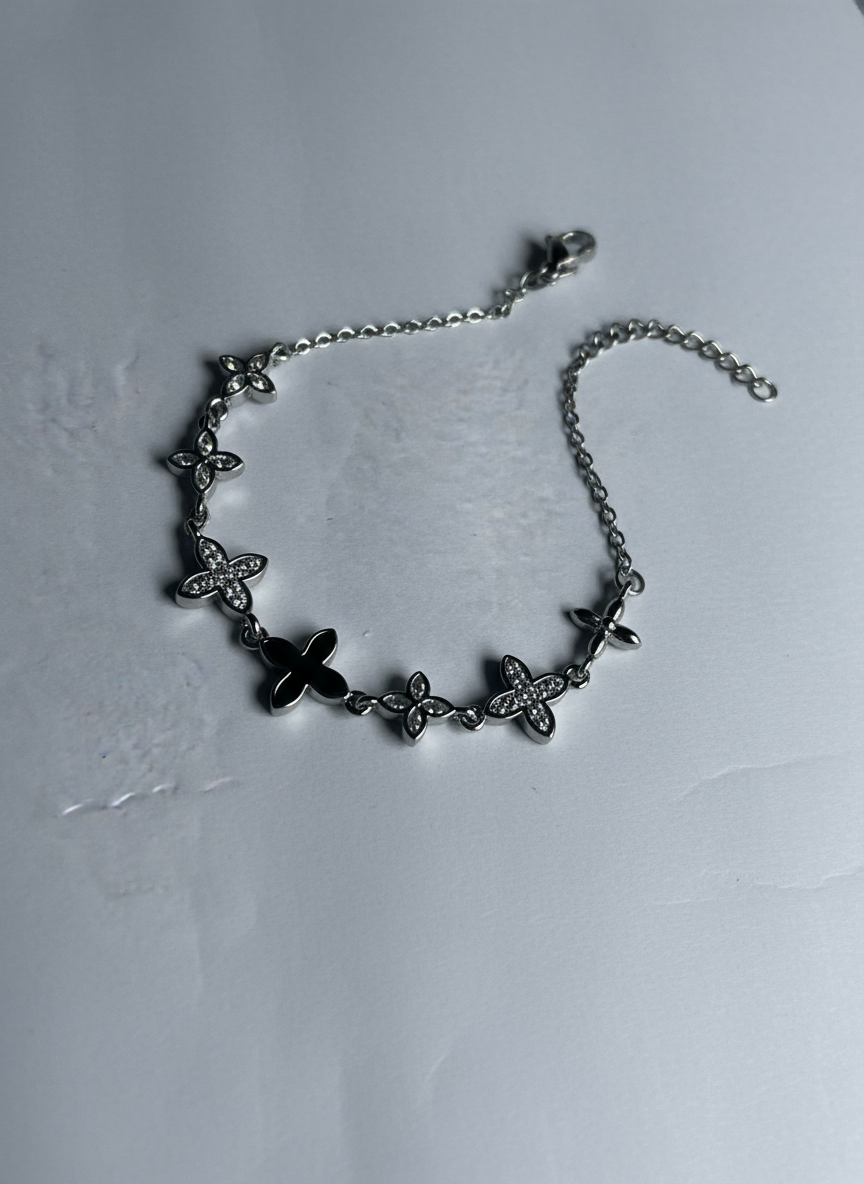 Elegant Flower Charm Bracelet