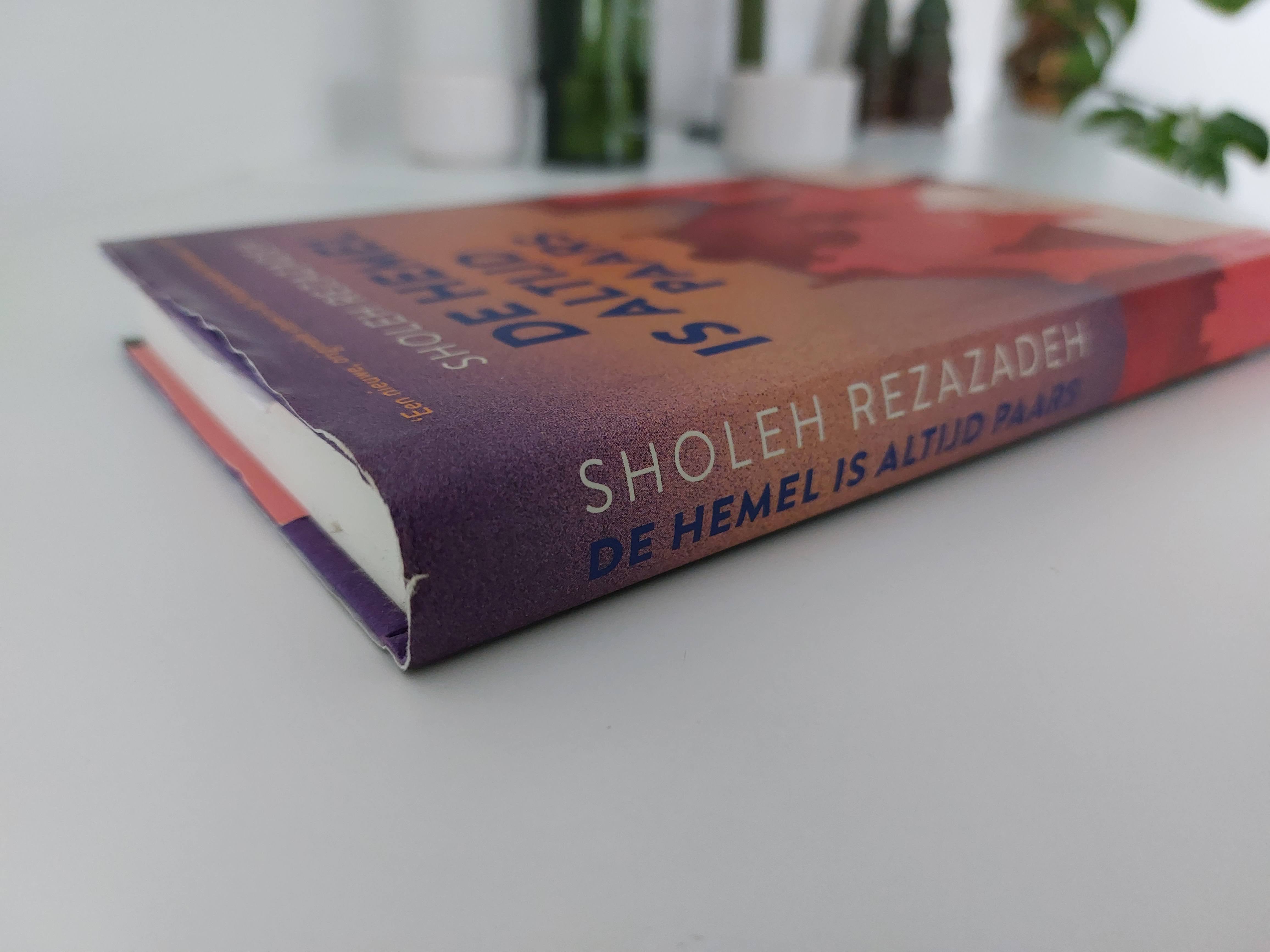 Sholeh Rezazadeh - De hemel is altijd paars