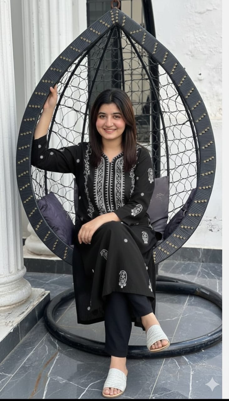 2 pc lawan embrdry suit