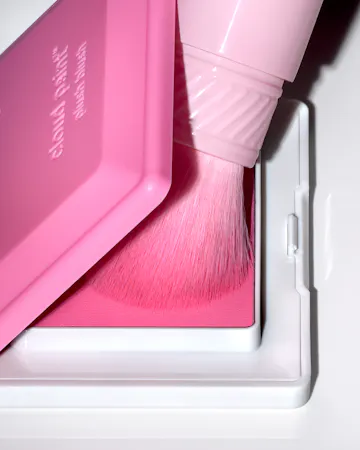 Glossier Cloud Paint Cheek Brush