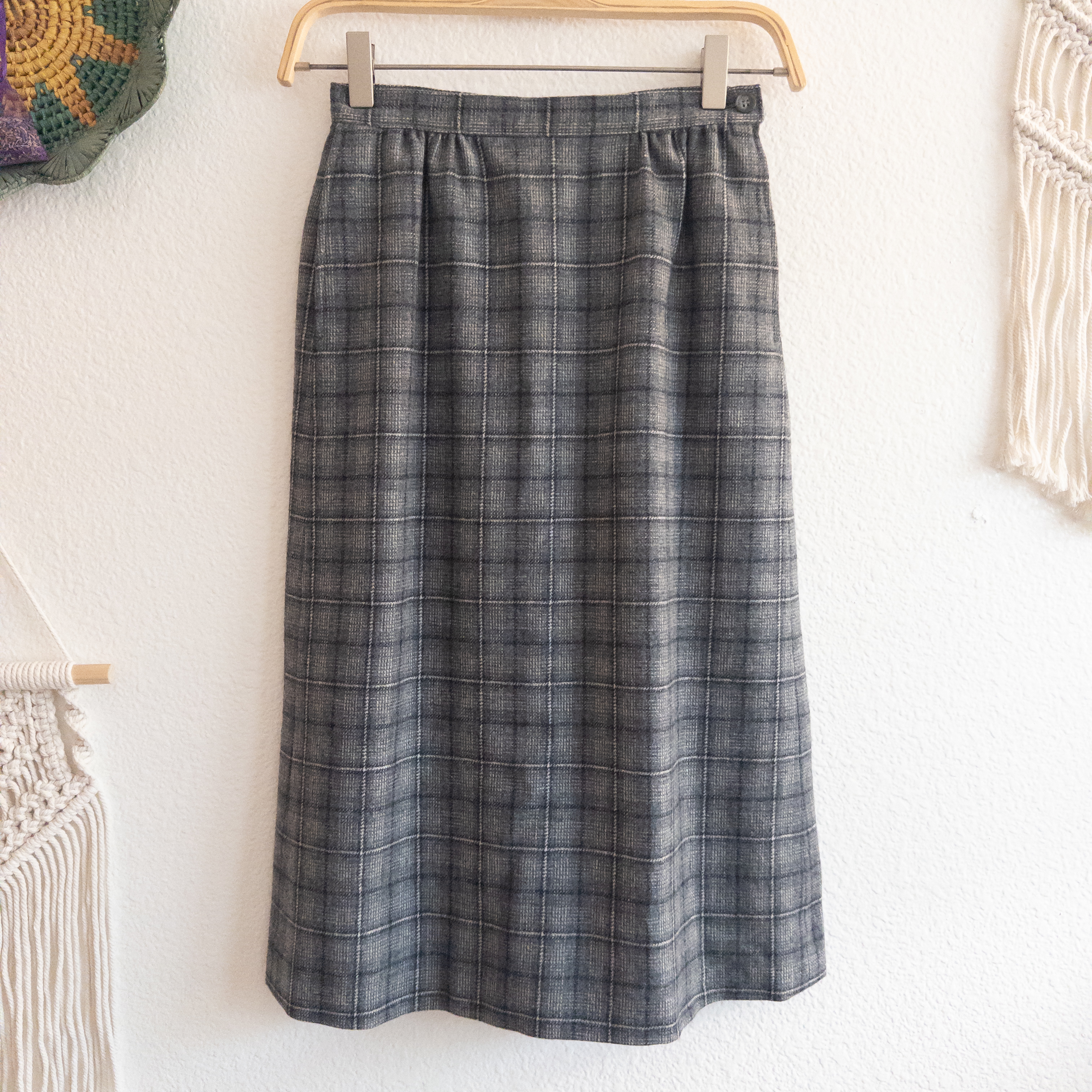Pendelton Petite Vintage Gray Plaid Midi Skirt Size 4