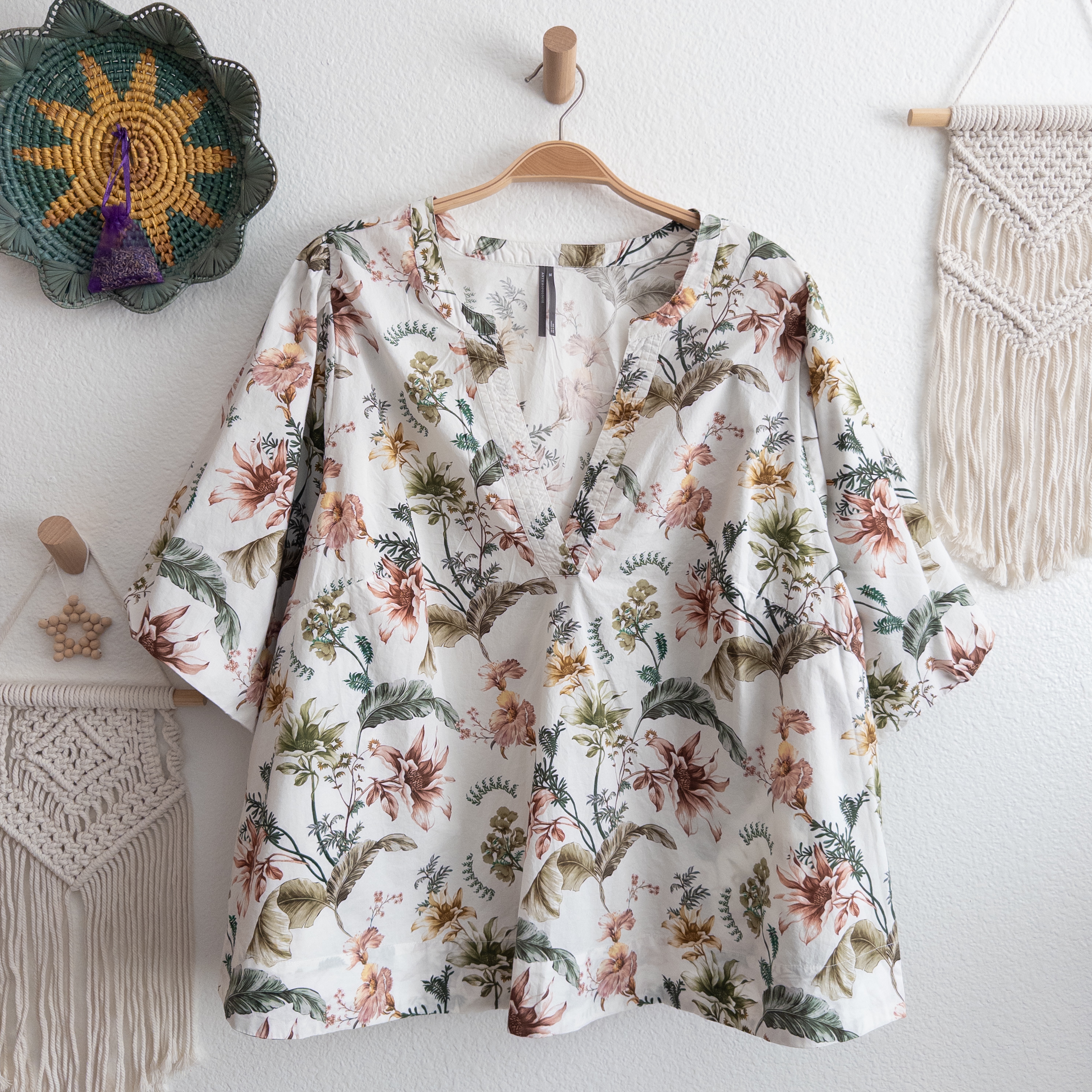 Anthropologie White Botanical Print V-Neck Puff Sleeves Size Plus 3X