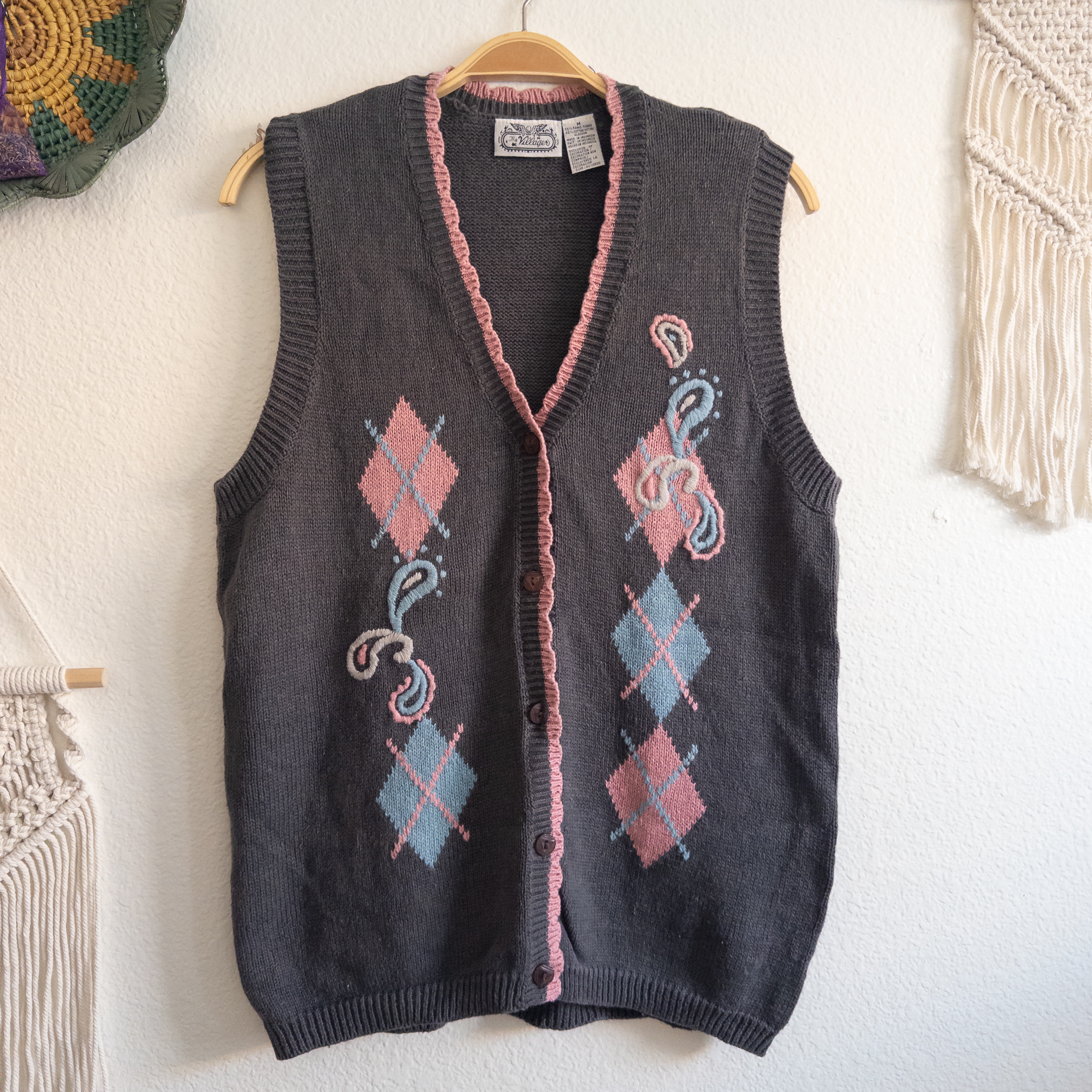 The Villager Vintage Argyle Paisley Scalloped Trim Gray Sweater Vest Size Medium