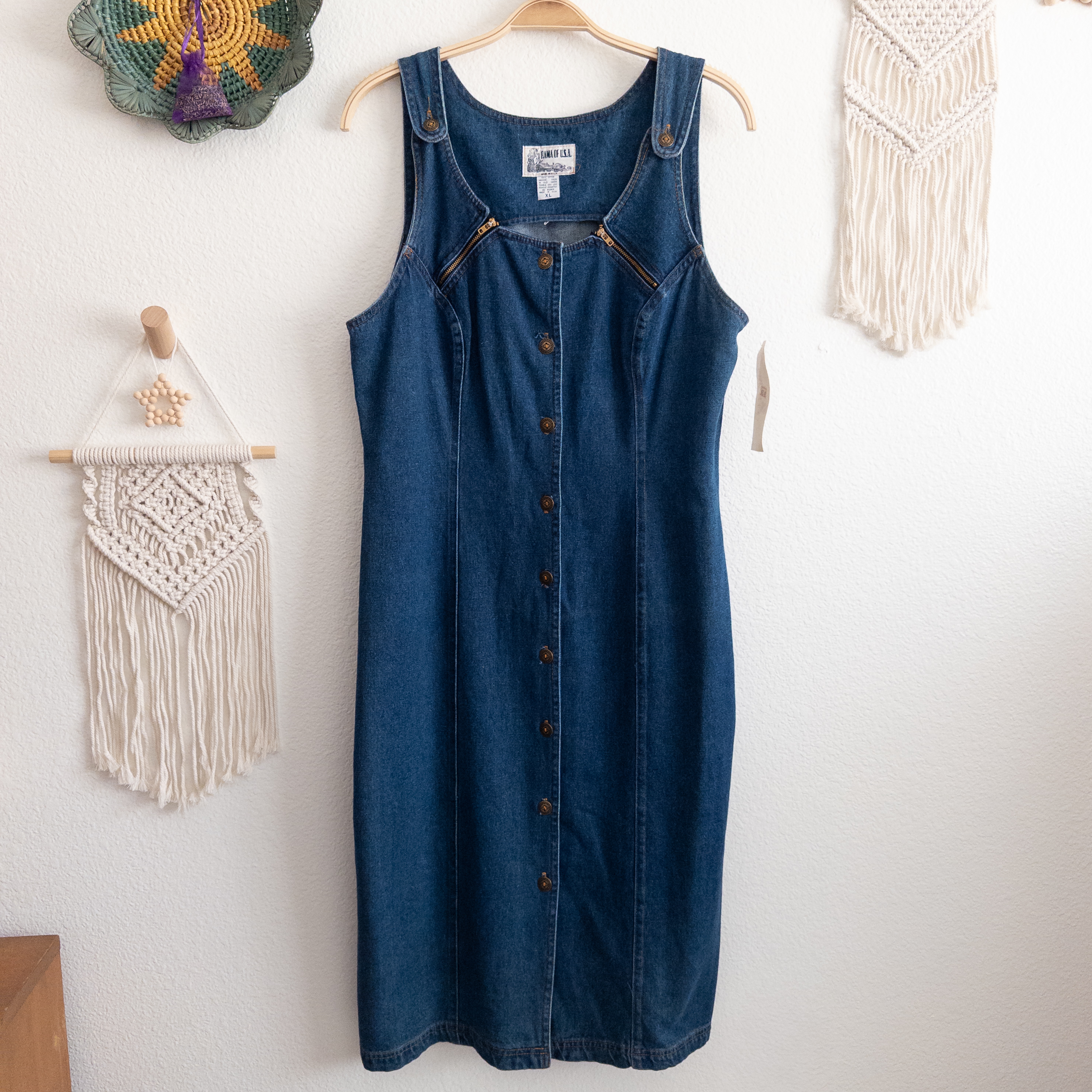 Vintage Sleeveless Denim Jean Dress with Zipper Detail Button-Down Size XL 