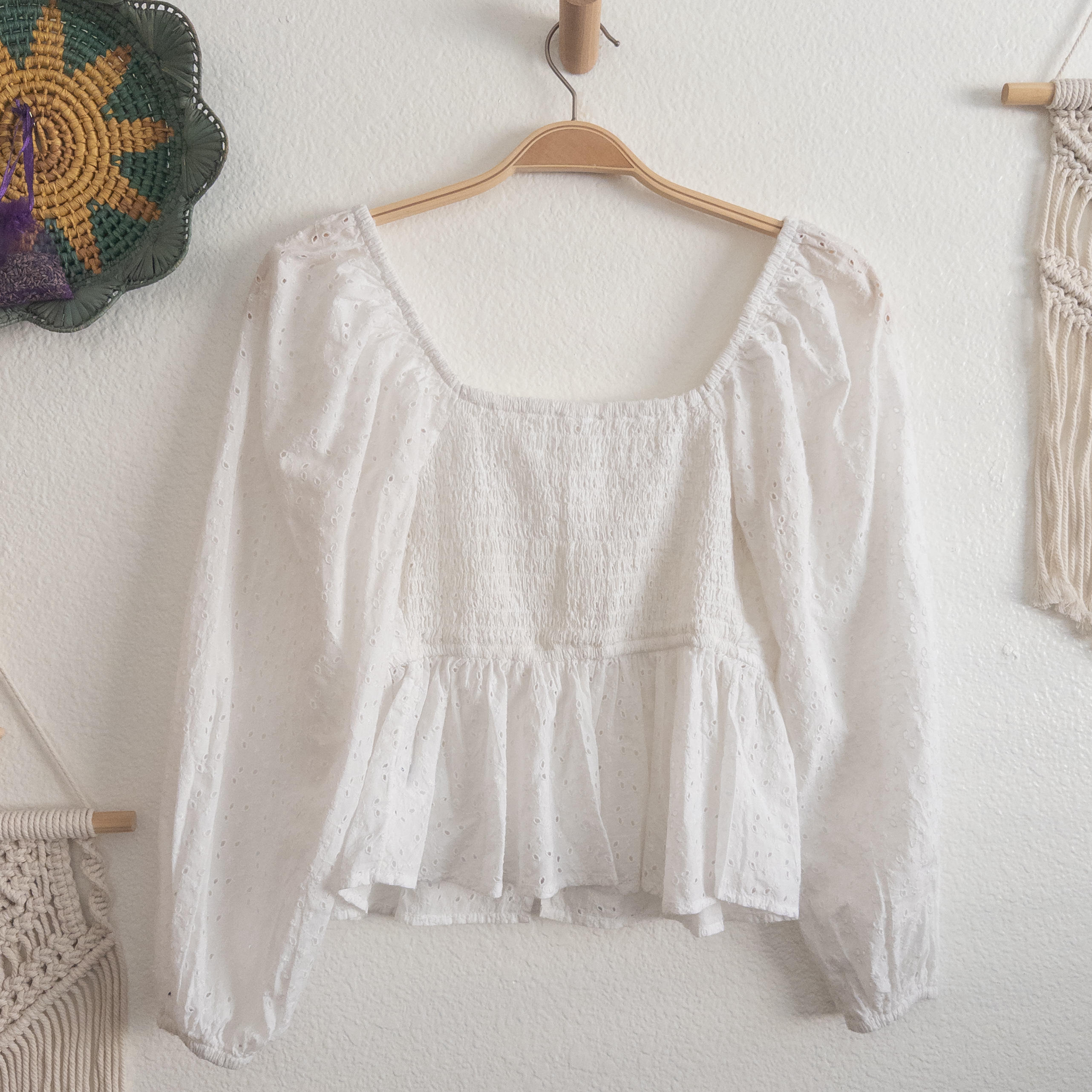 Aerie White Eyelet Babydoll Blouse Size Small