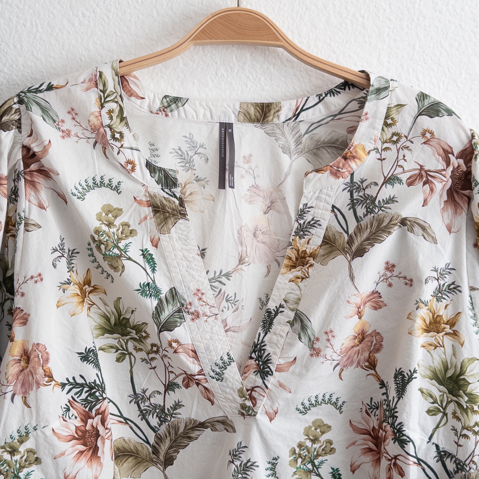 Anthropologie White Botanical Print V-Neck Puff Sleeves Size Plus 3X