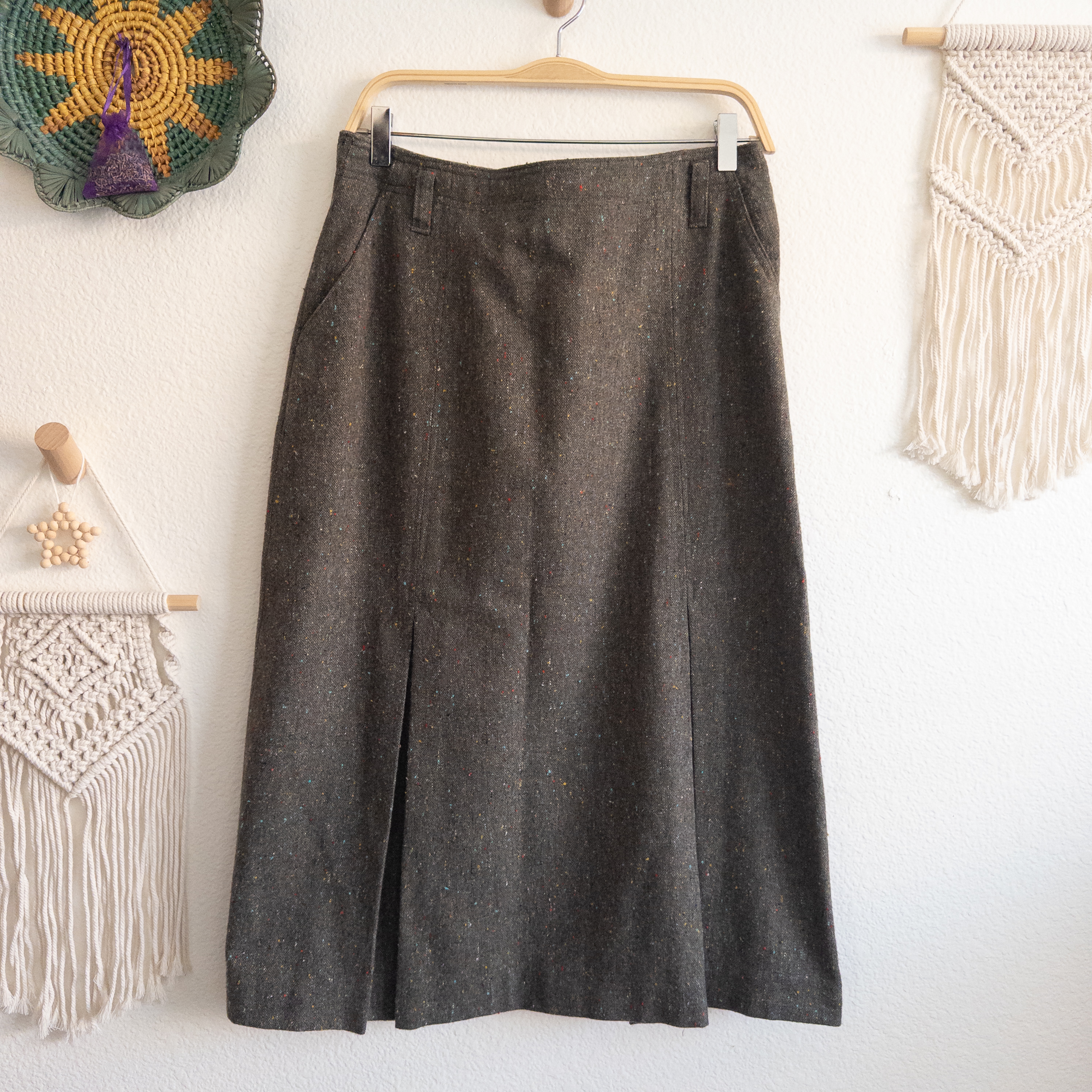 Vintage Wool Blend A-line Tailored Pleated Khaki Specked Midi Skirt