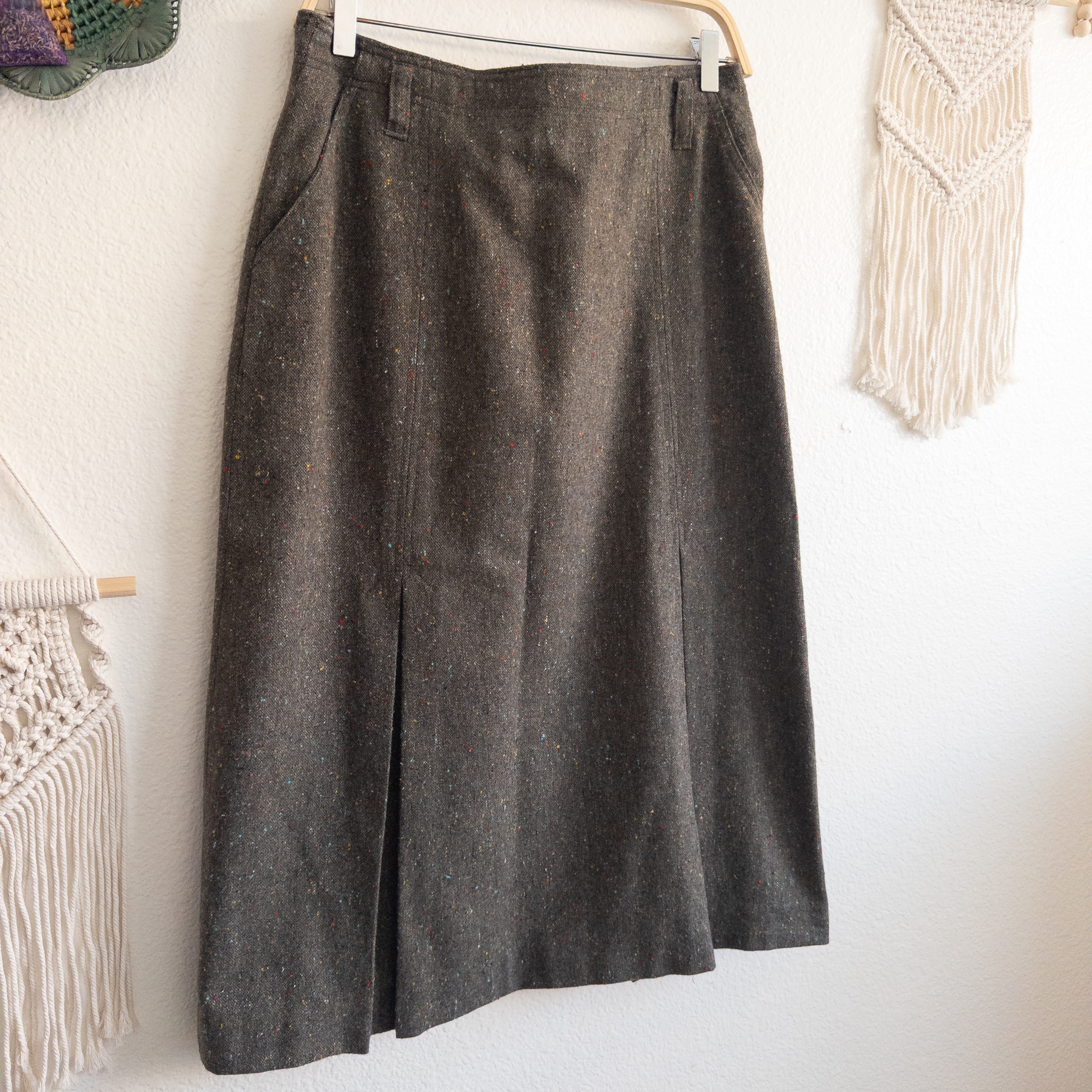 Vintage Wool Blend A-line Tailored Pleated Khaki Specked Midi Skirt
