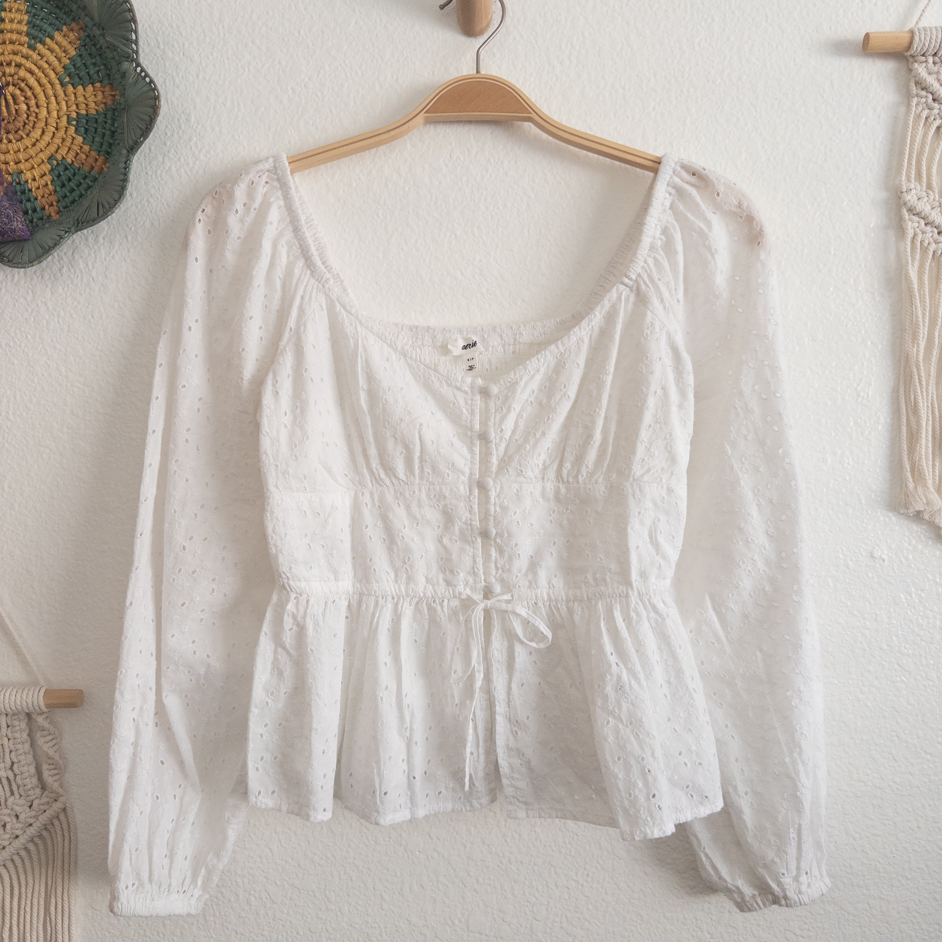Aerie White Eyelet Babydoll Blouse Size Small