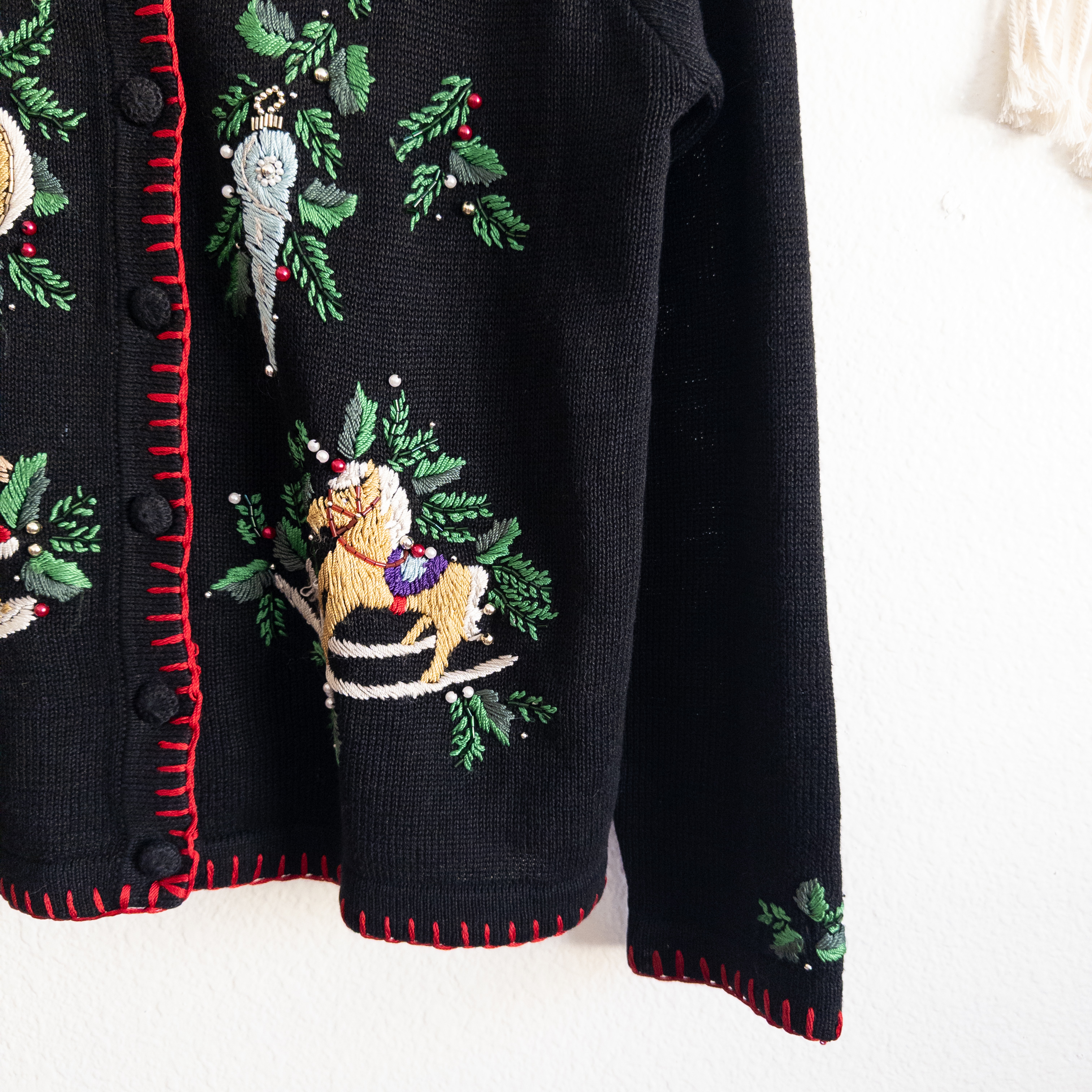 Vintage B.P. Design Holiday Embroidered Cardigan Sweater Size Small