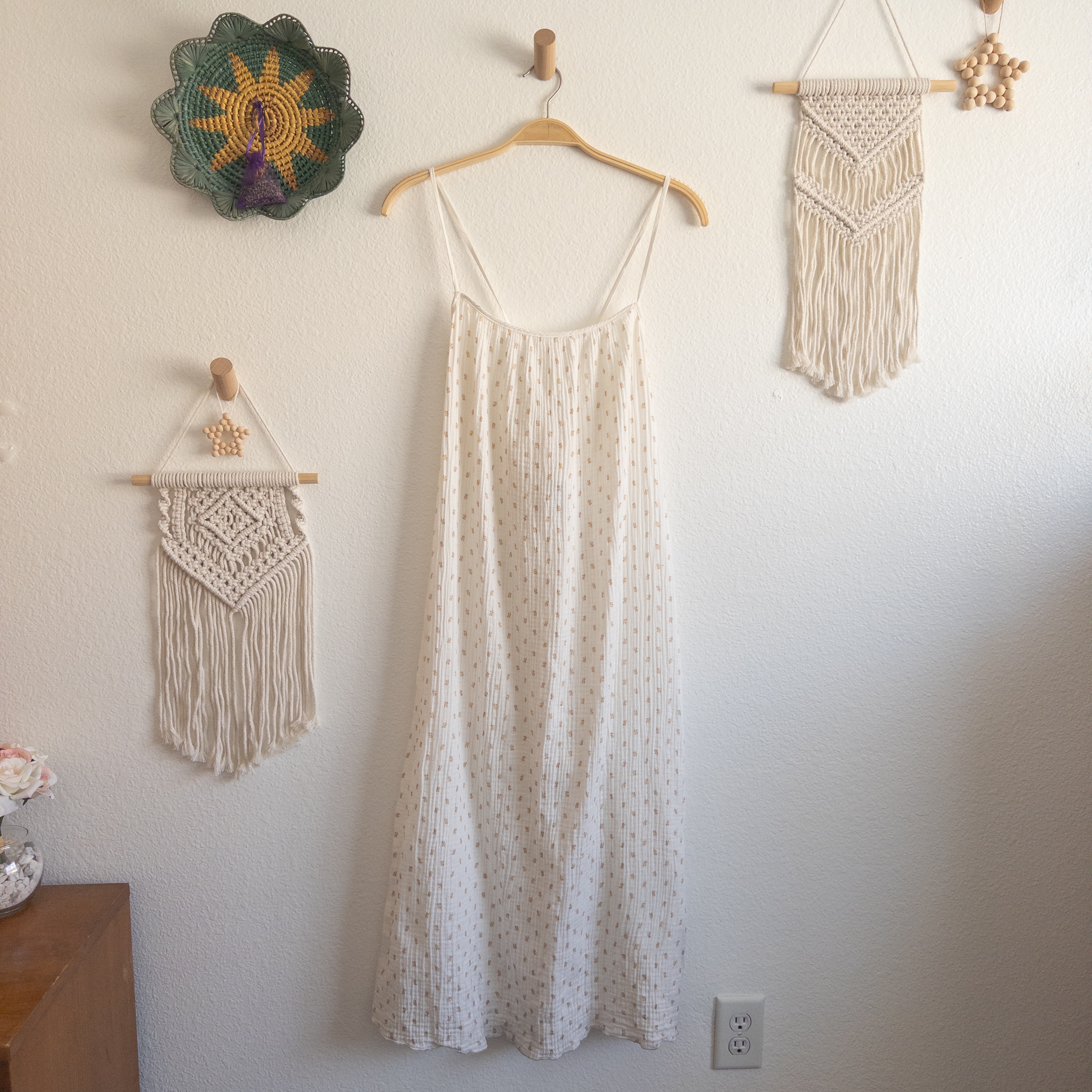 Gauzy Cotton Cream with Tan Floral Print Sun Dress Size Small