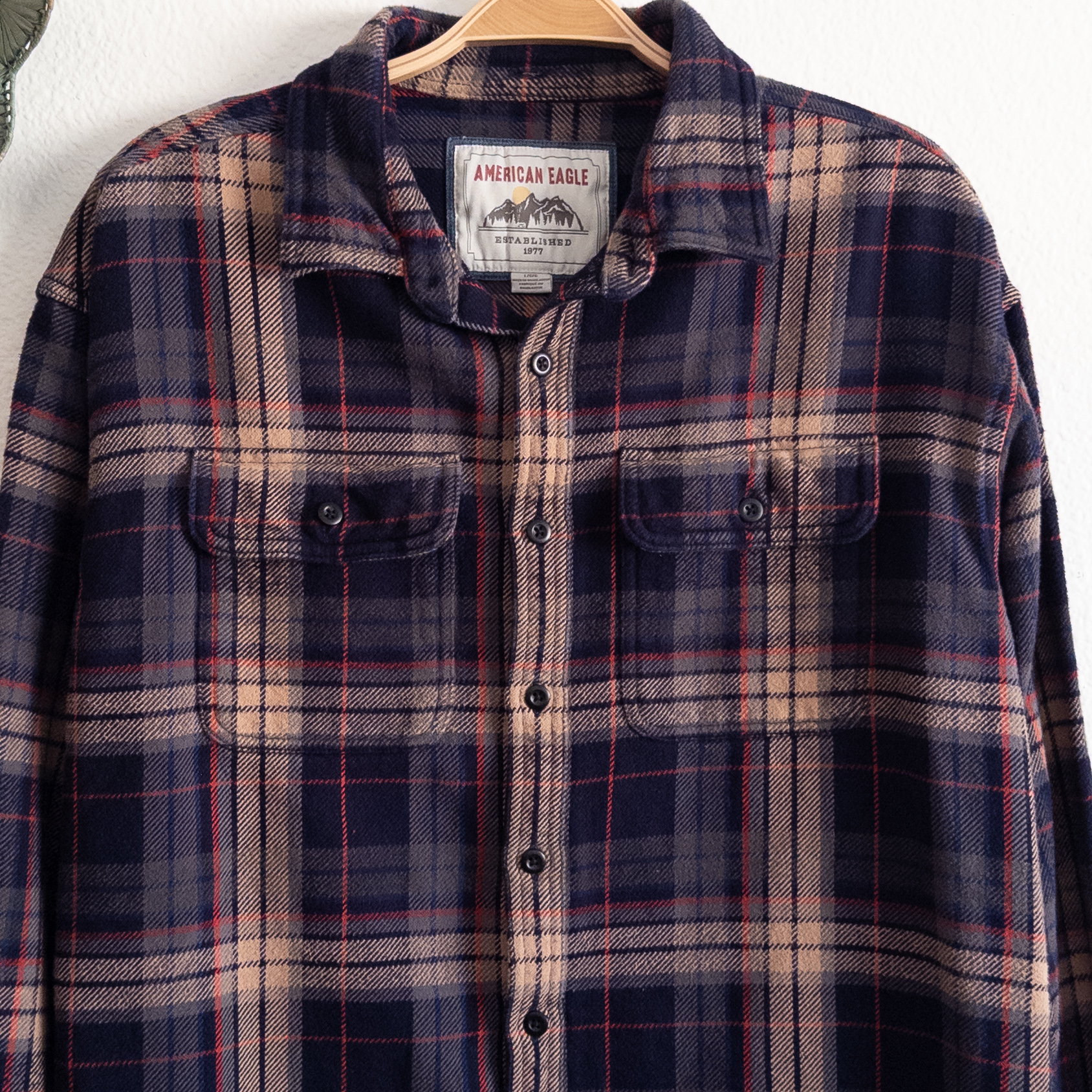 American Eagle Heavy Plaid Flannel Button Down Shirt Size Large