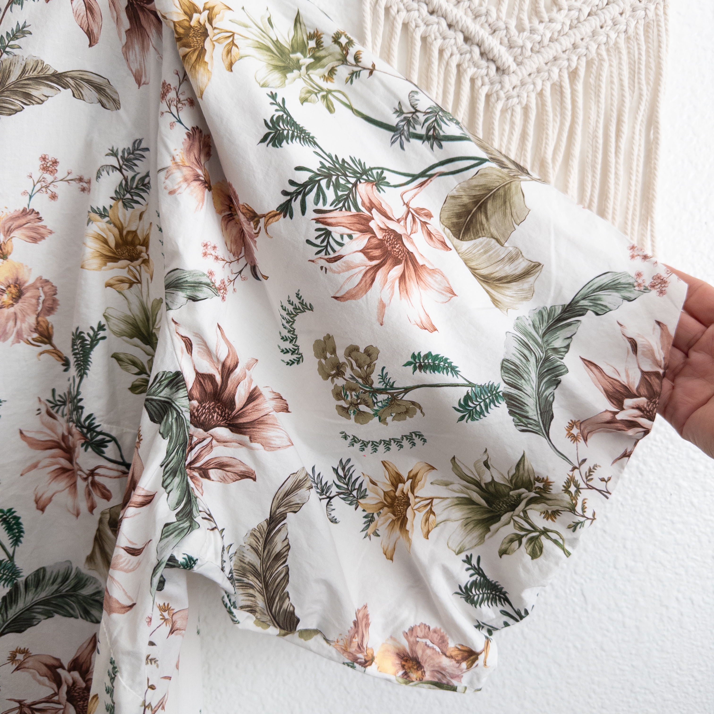 Anthropologie White Botanical Print V-Neck Puff Sleeves Size Plus 3X