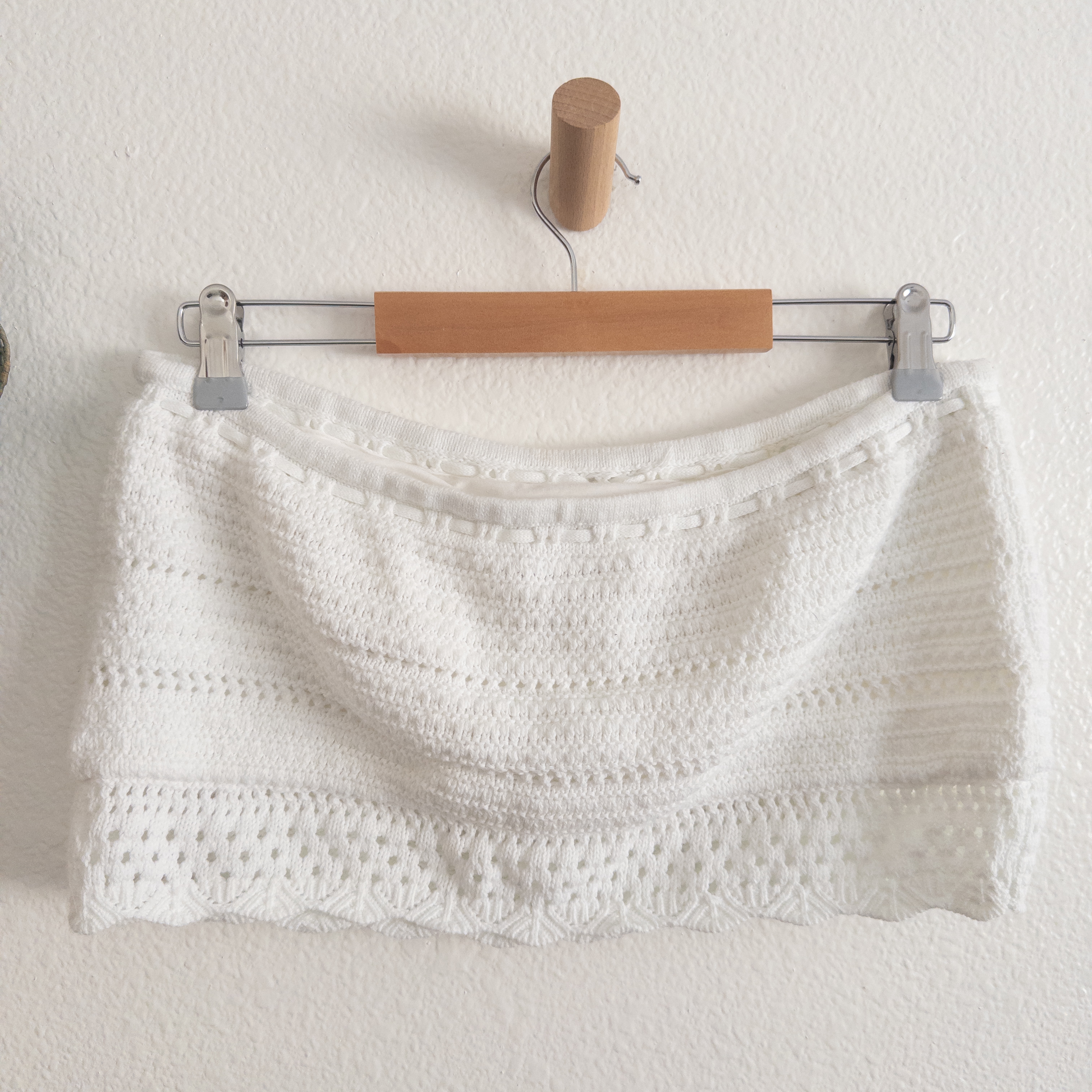 Hollister White Crochet Style Tube Top Size XL