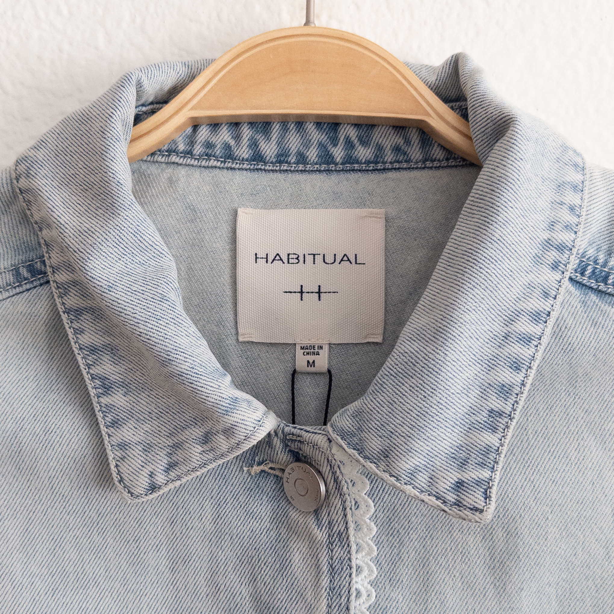 Habitual Light Blue Crochet Trim Denim Jean Jacket Size Medium NWT