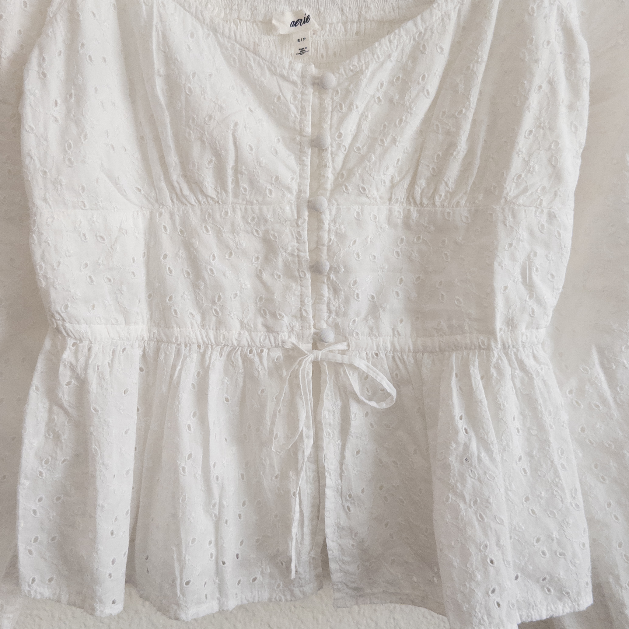 Aerie White Eyelet Babydoll Blouse Size Small