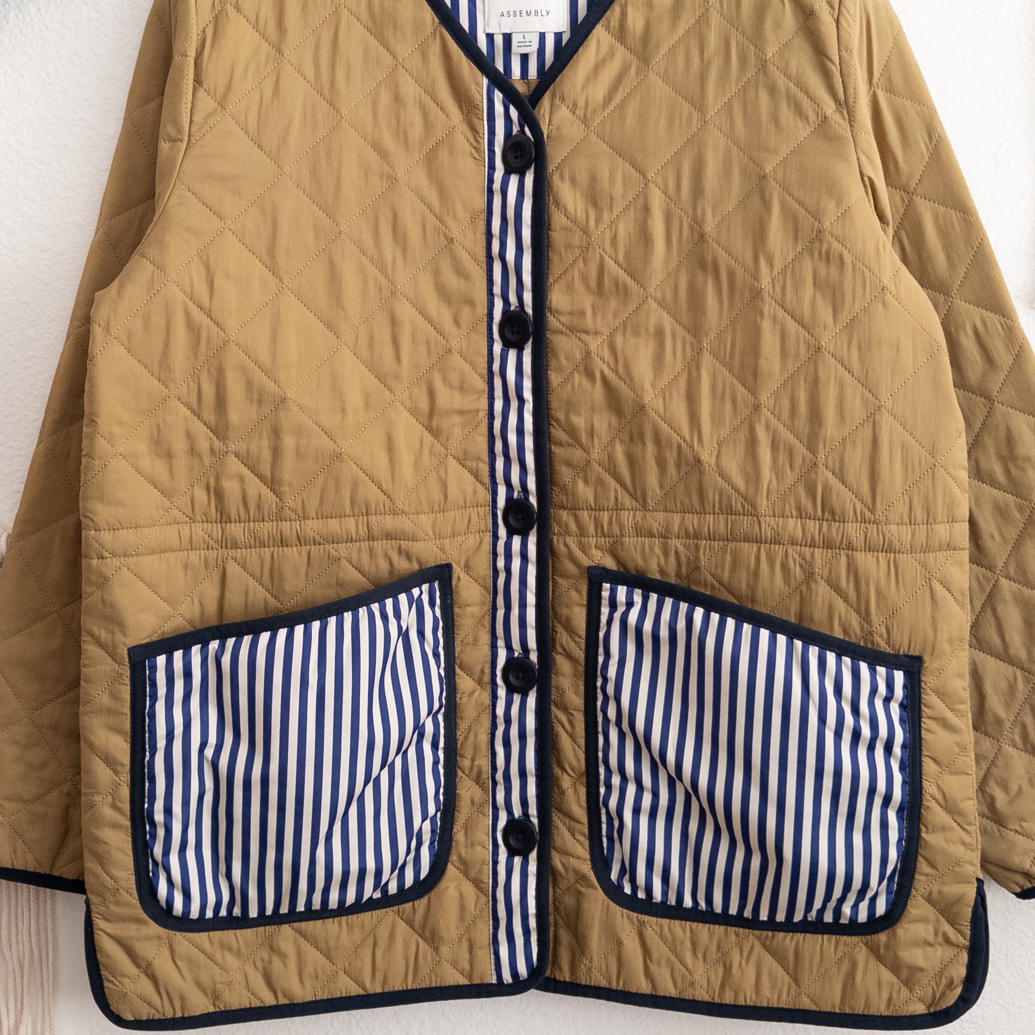 Free Assembly Fisherman Style Quilted Jacket Size Large